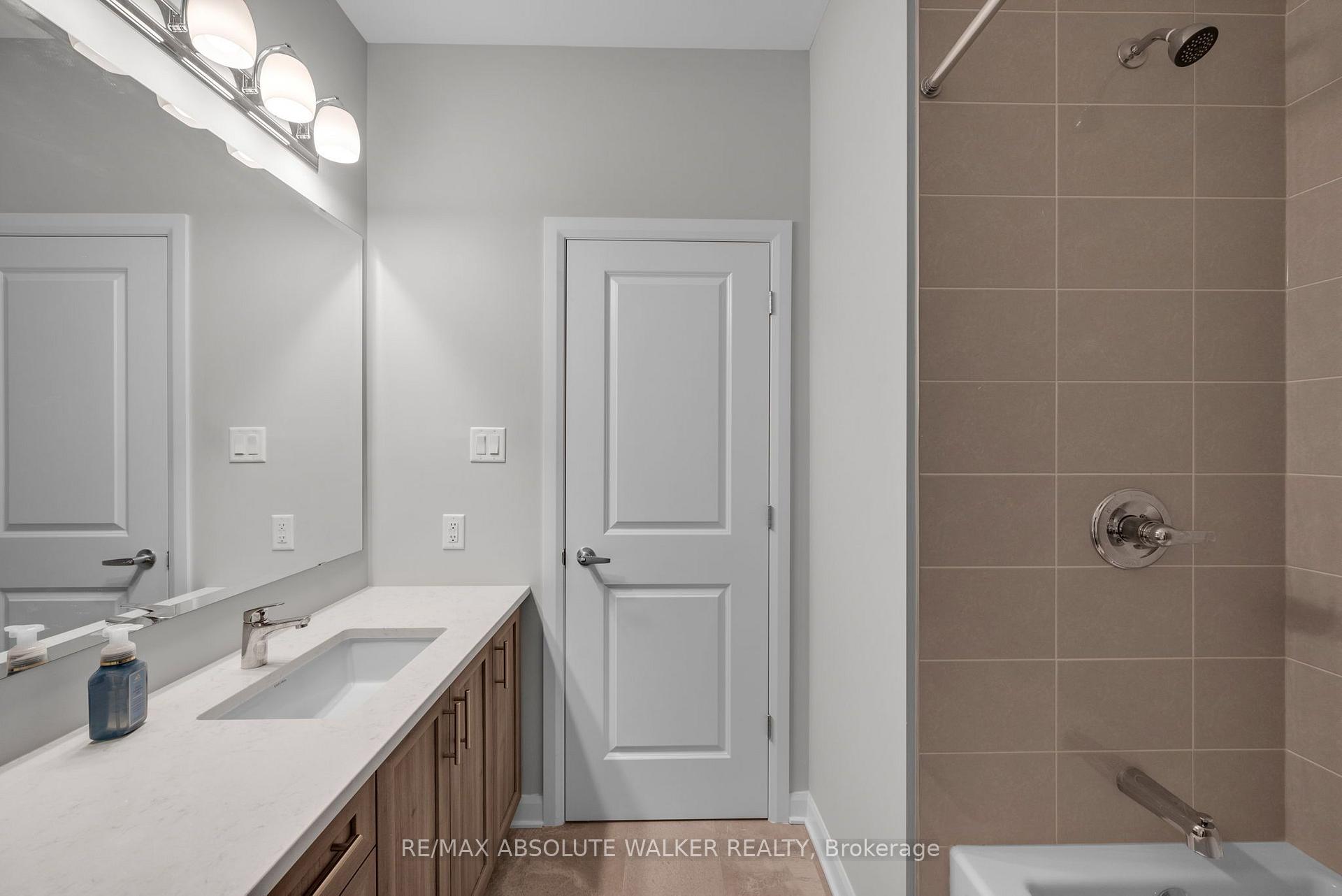 Photo 34 of 860 Companion Crescent, Ottawa, Mahogany Community — HOMEH