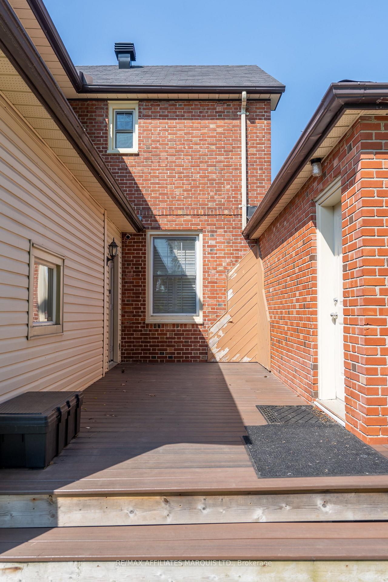 Photo 48 of 217 Adolphus Street, Cornwall, Cornwall — HOMEH