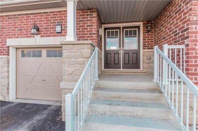 Photo 2 of 22 clinton Street, Brampton, Northwest Brampton — HOMEH