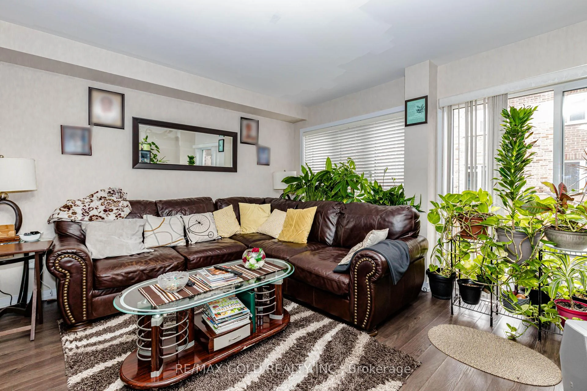 Photo 28 of 22 clinton Street, Brampton, Northwest Brampton — HOMEH