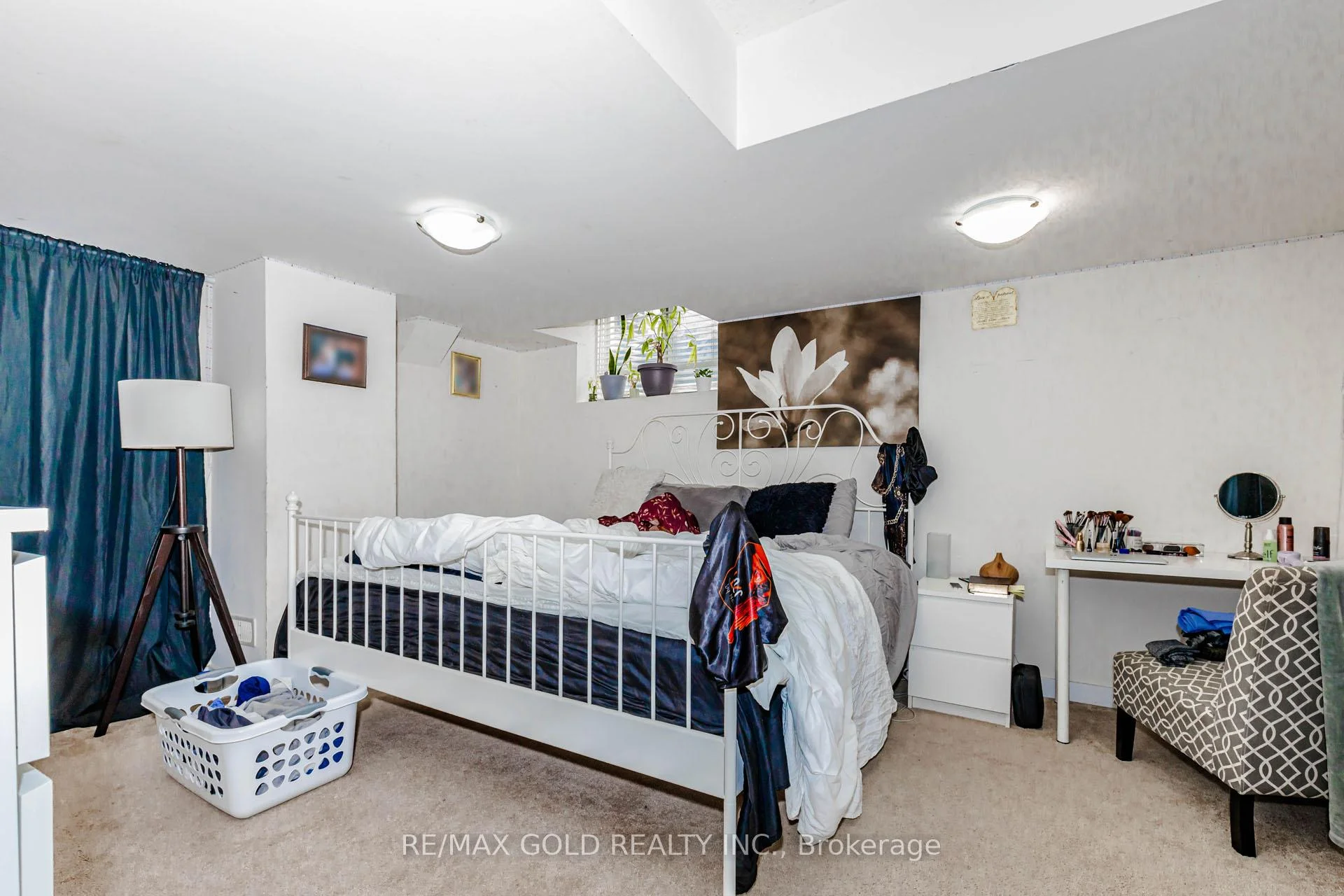 Photo 36 of 22 clinton Street, Brampton, Northwest Brampton — HOMEH