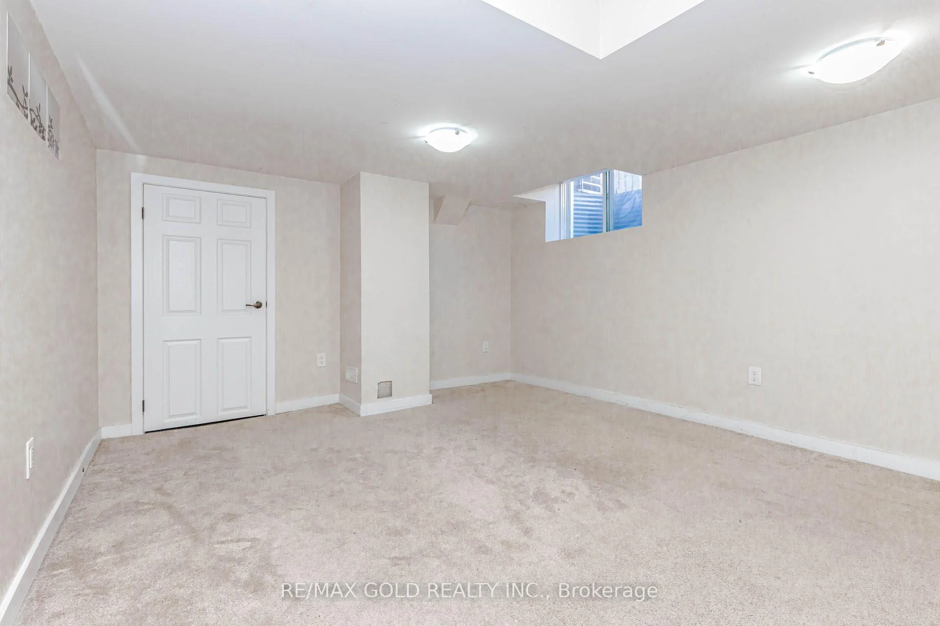 Photo 46 of 22 clinton Street, Brampton, Northwest Brampton — HOMEH