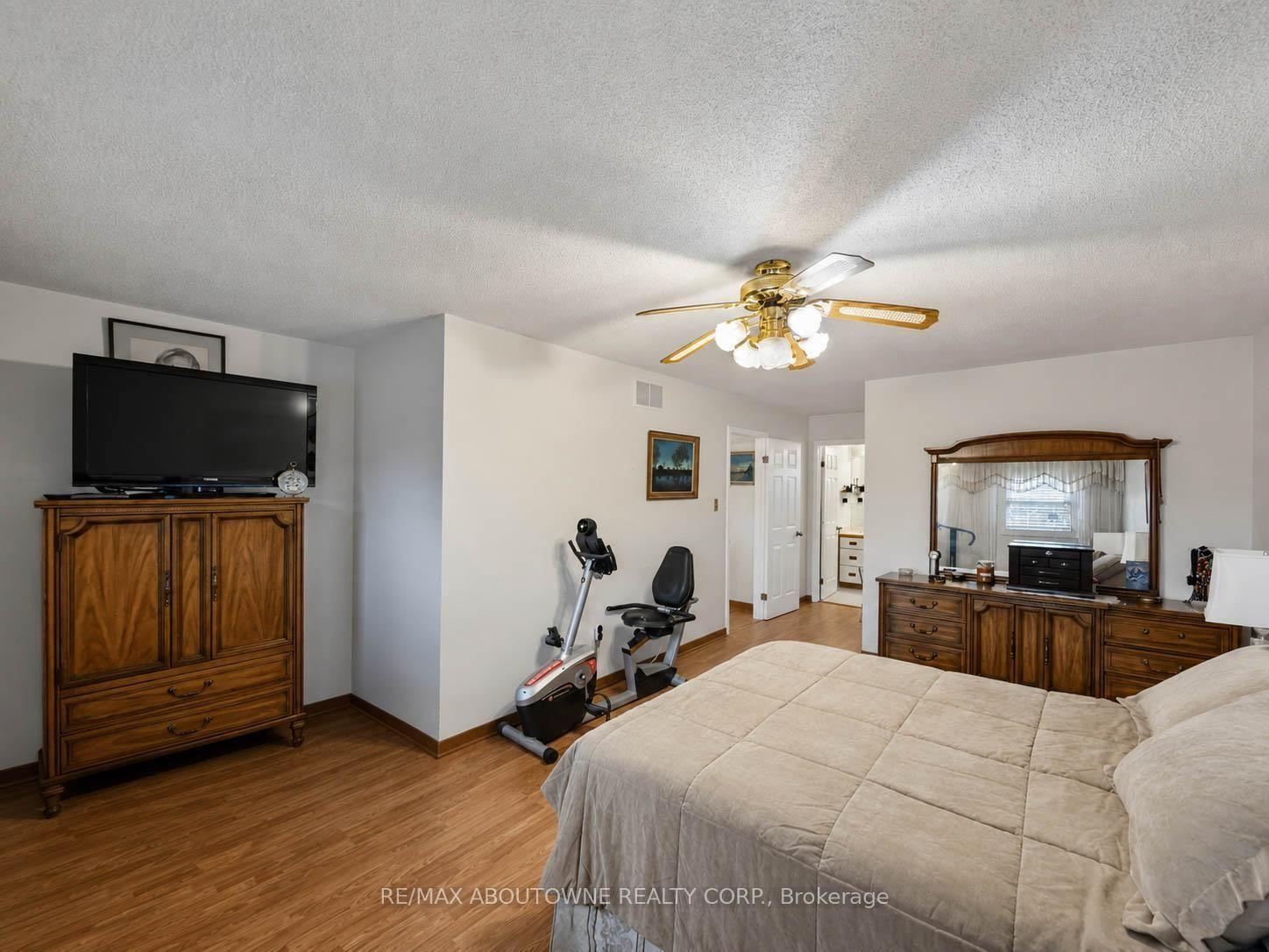 Photo 26 of 1018 Upper Sherman Avenue, Hamilton, Thorner — HOMEH