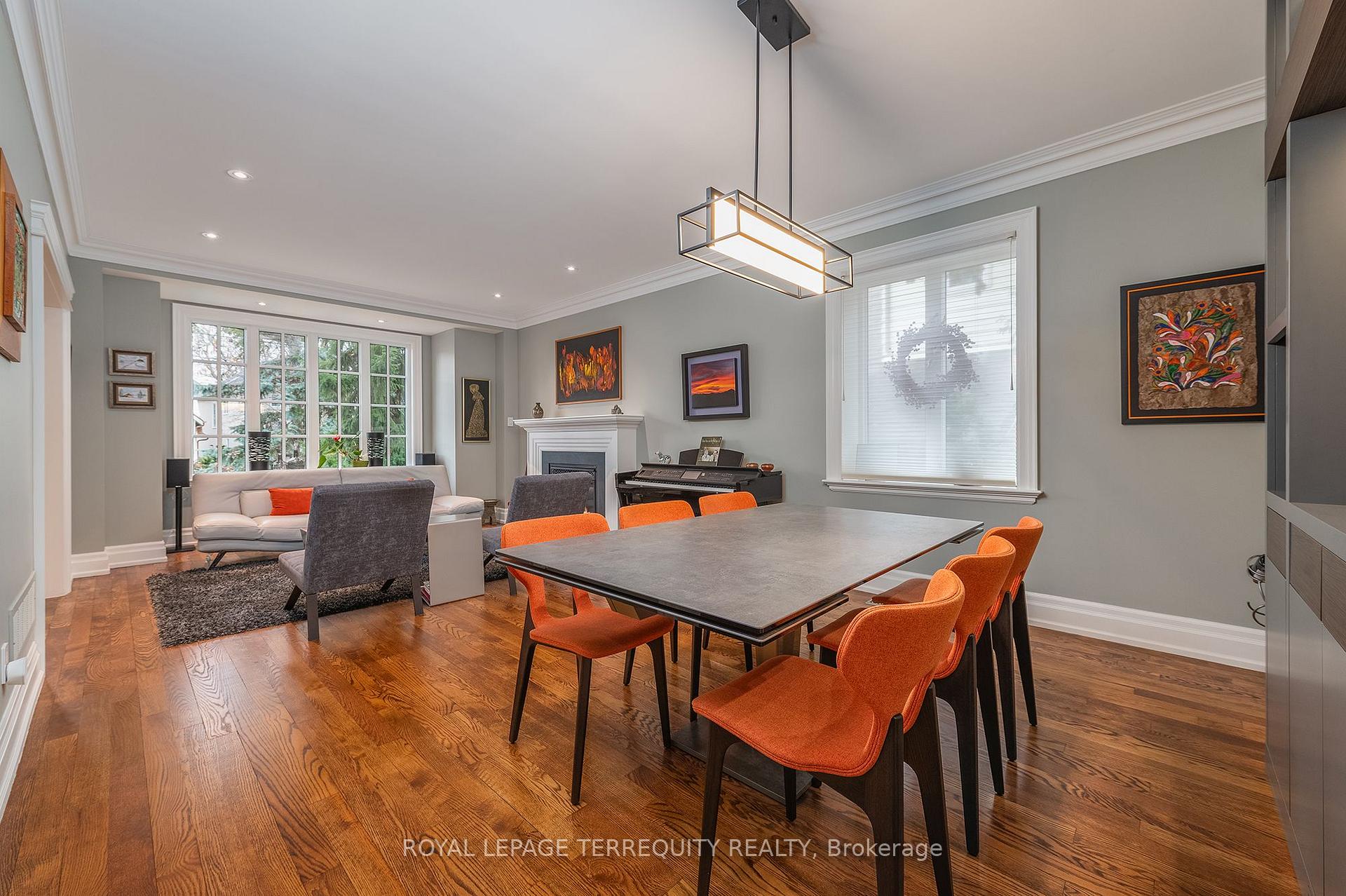 Photo 10 of 19 Bannon Avenue, Etobicoke, Kingsway South — HOMEH