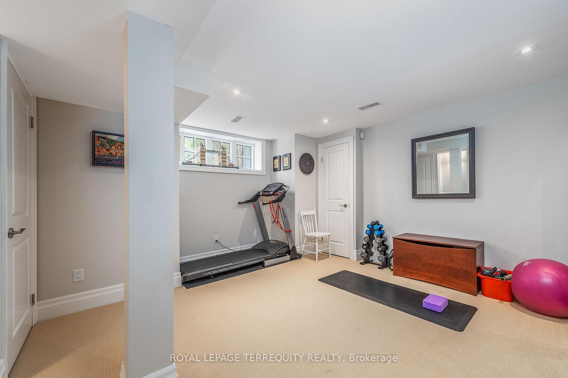 Photo 33 of 19 Bannon Avenue, Etobicoke, Kingsway South — HOMEH
