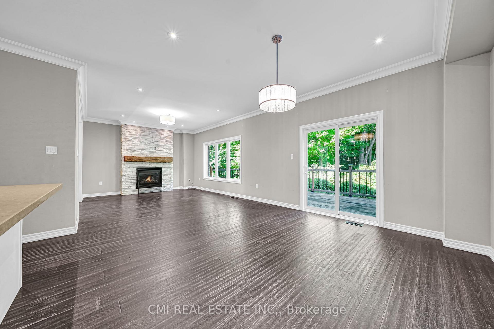Photo 5 of 21 Scotia Road, Georgina, Sutton & Jackson's Point — HOMEH