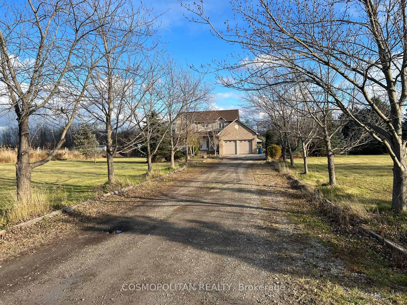 Photo 6 of 195 Woolverton Road, Grimsby, Grimsby Escarpment — HOMEH