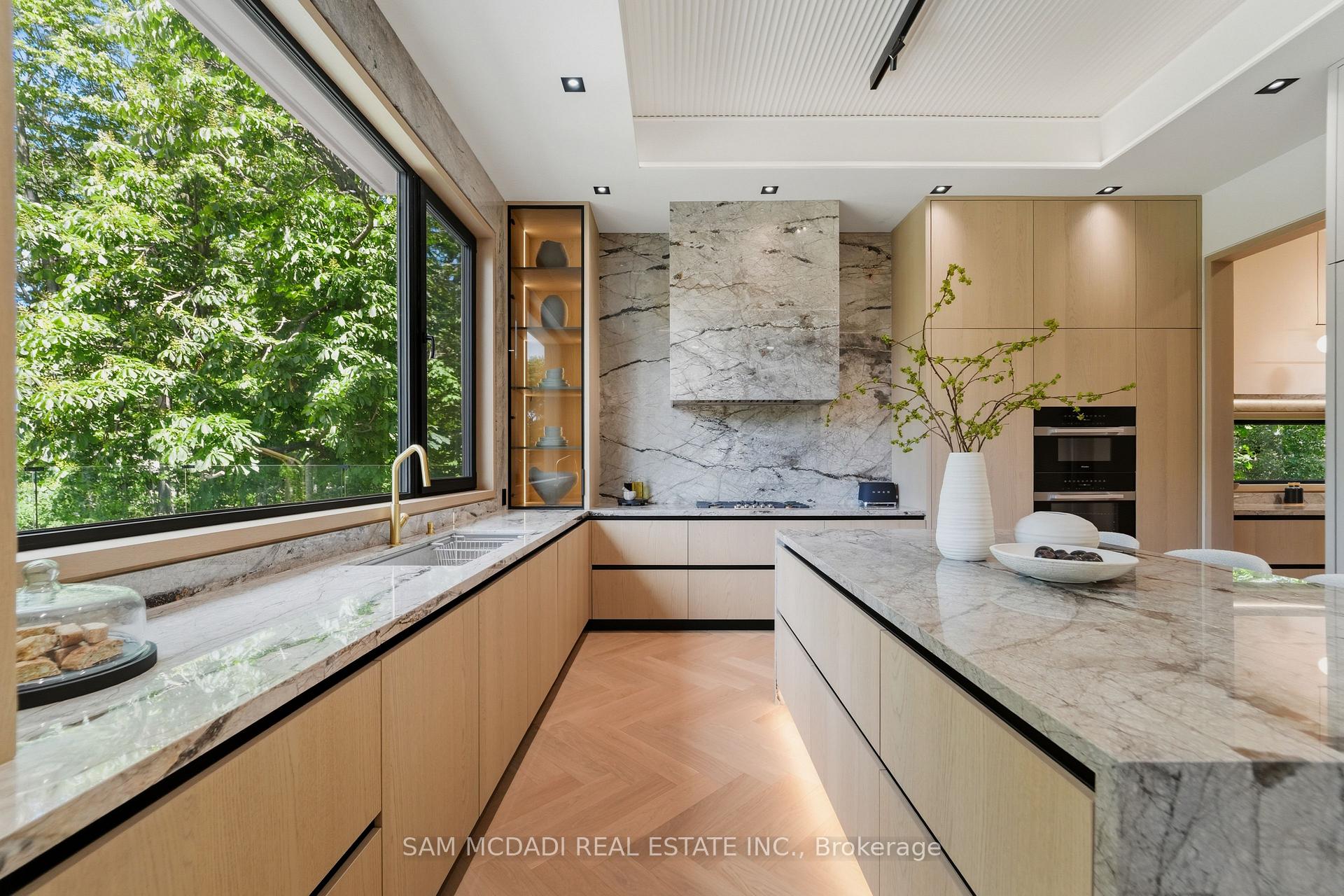 Photo 10 of 10 Peter Morse Way, Vaughan, Crestwood-Springfarm-Yorkhill — HOMEH