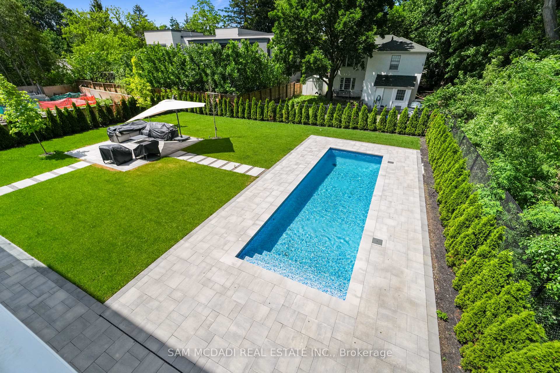 Photo 14 of 10 Peter Morse Way, Vaughan, Crestwood-Springfarm-Yorkhill — HOMEH