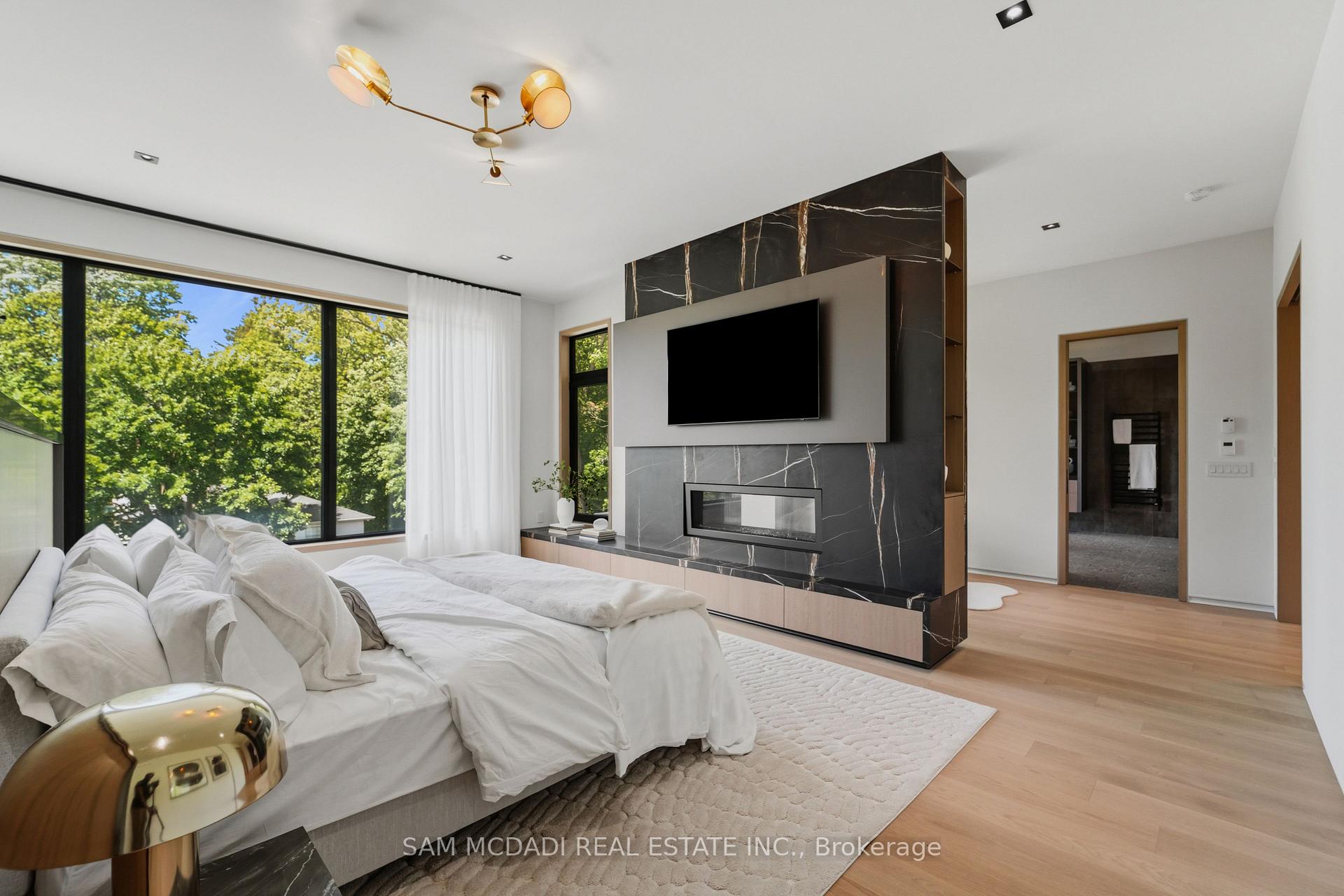 Photo 23 of 10 Peter Morse Way, Vaughan, Crestwood-Springfarm-Yorkhill — HOMEH
