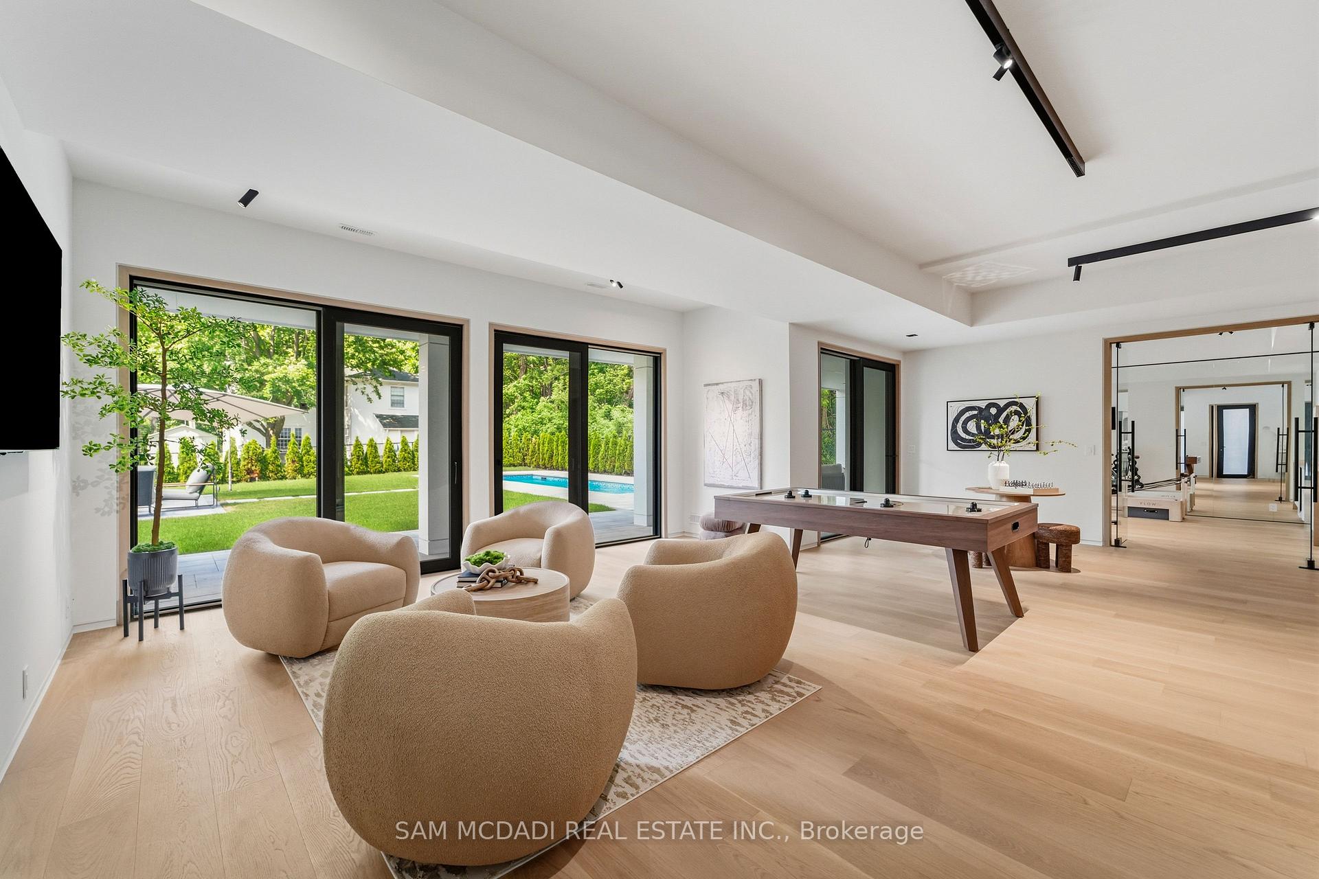 Photo 37 of 10 Peter Morse Way, Vaughan, Crestwood-Springfarm-Yorkhill — HOMEH