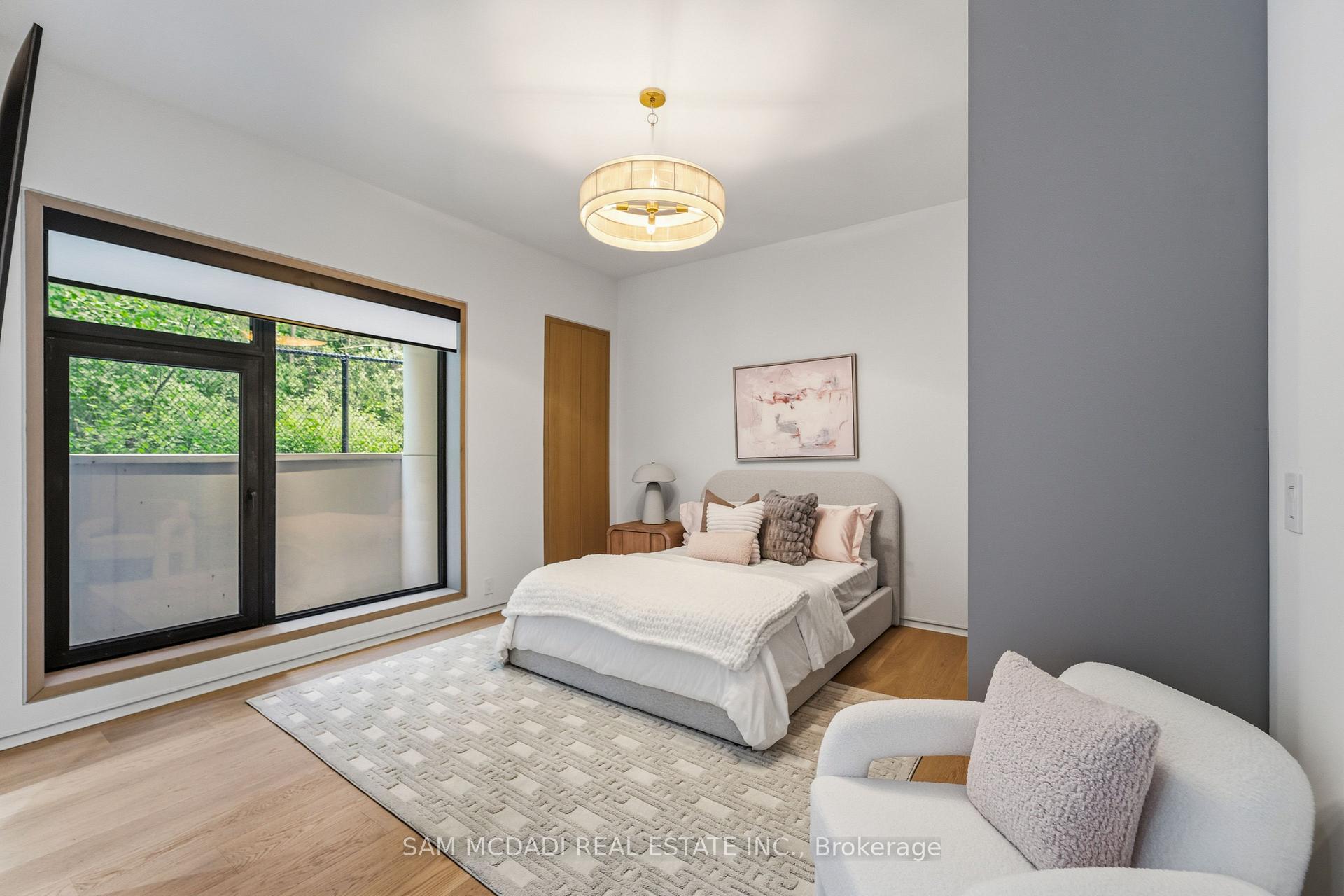 Photo 39 of 10 Peter Morse Way, Vaughan, Crestwood-Springfarm-Yorkhill — HOMEH