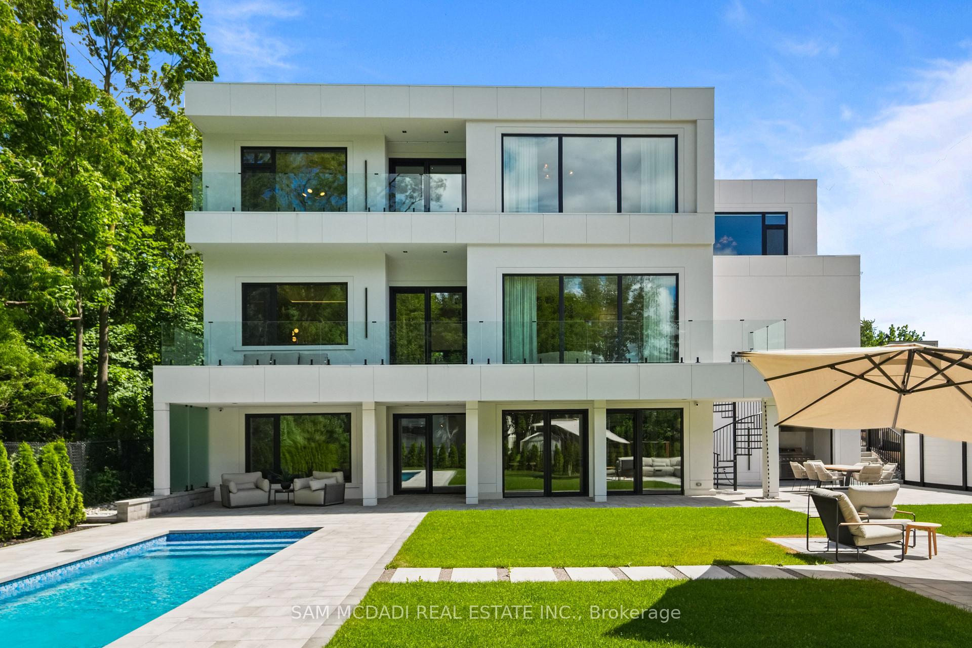 Photo 48 of 10 Peter Morse Way, Vaughan, Crestwood-Springfarm-Yorkhill — HOMEH