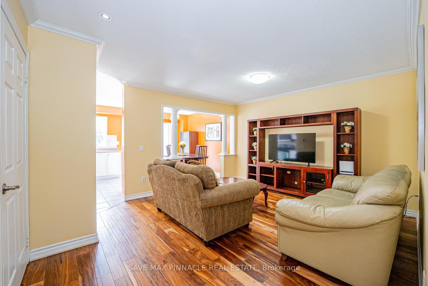 Photo 11 of Unit 42, 9800 Mclaughlin Road, Brampton, Fletcher's Creek Village — HOMEH