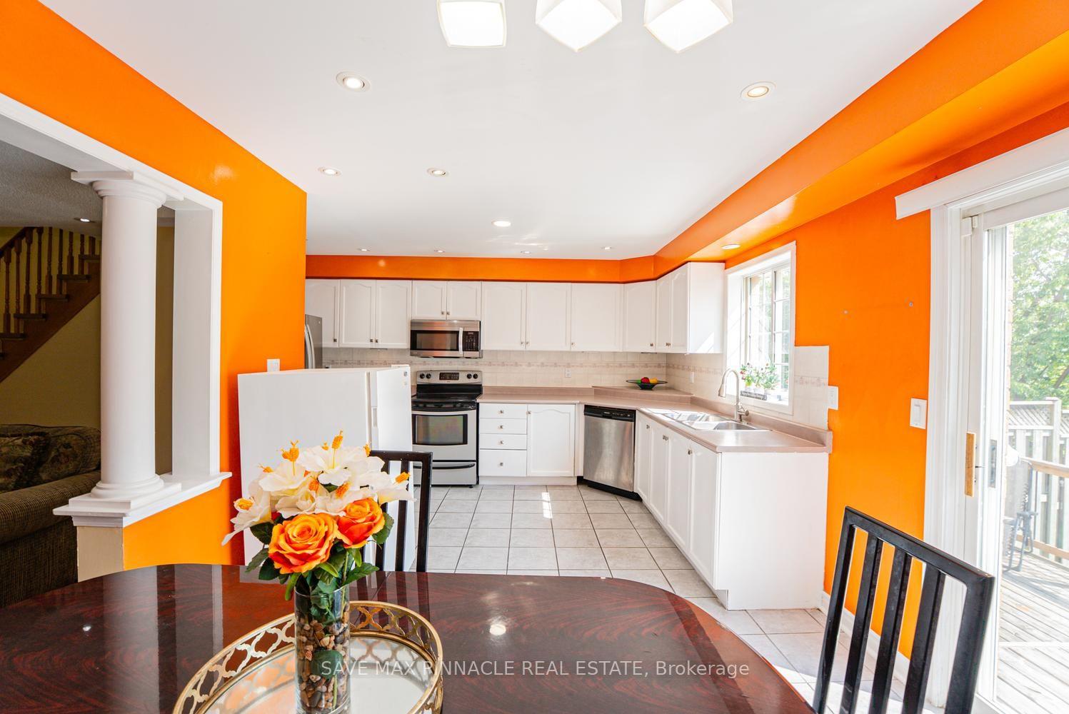 Photo 17 of Unit 42, 9800 Mclaughlin Road, Brampton, Fletcher's Creek Village — HOMEH