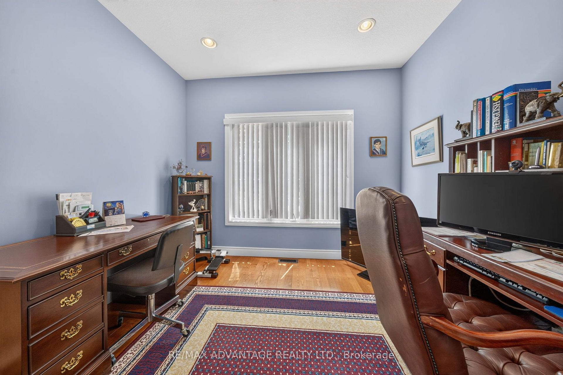 Photo 6 of 8 Willard Crescent, Middlesex Centre, Kilworth — HOMEH
