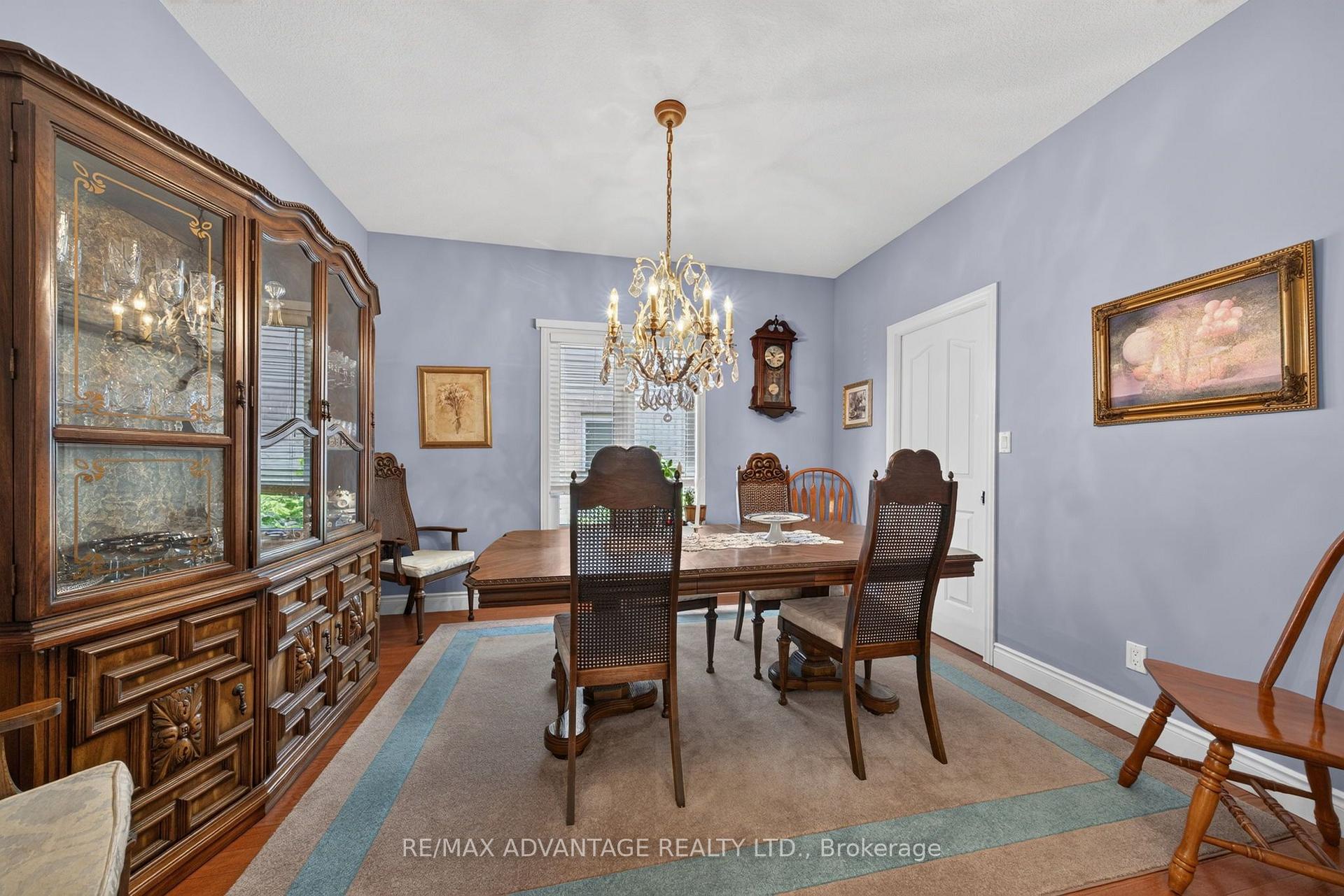 Photo 8 of 8 Willard Crescent, Middlesex Centre, Kilworth — HOMEH