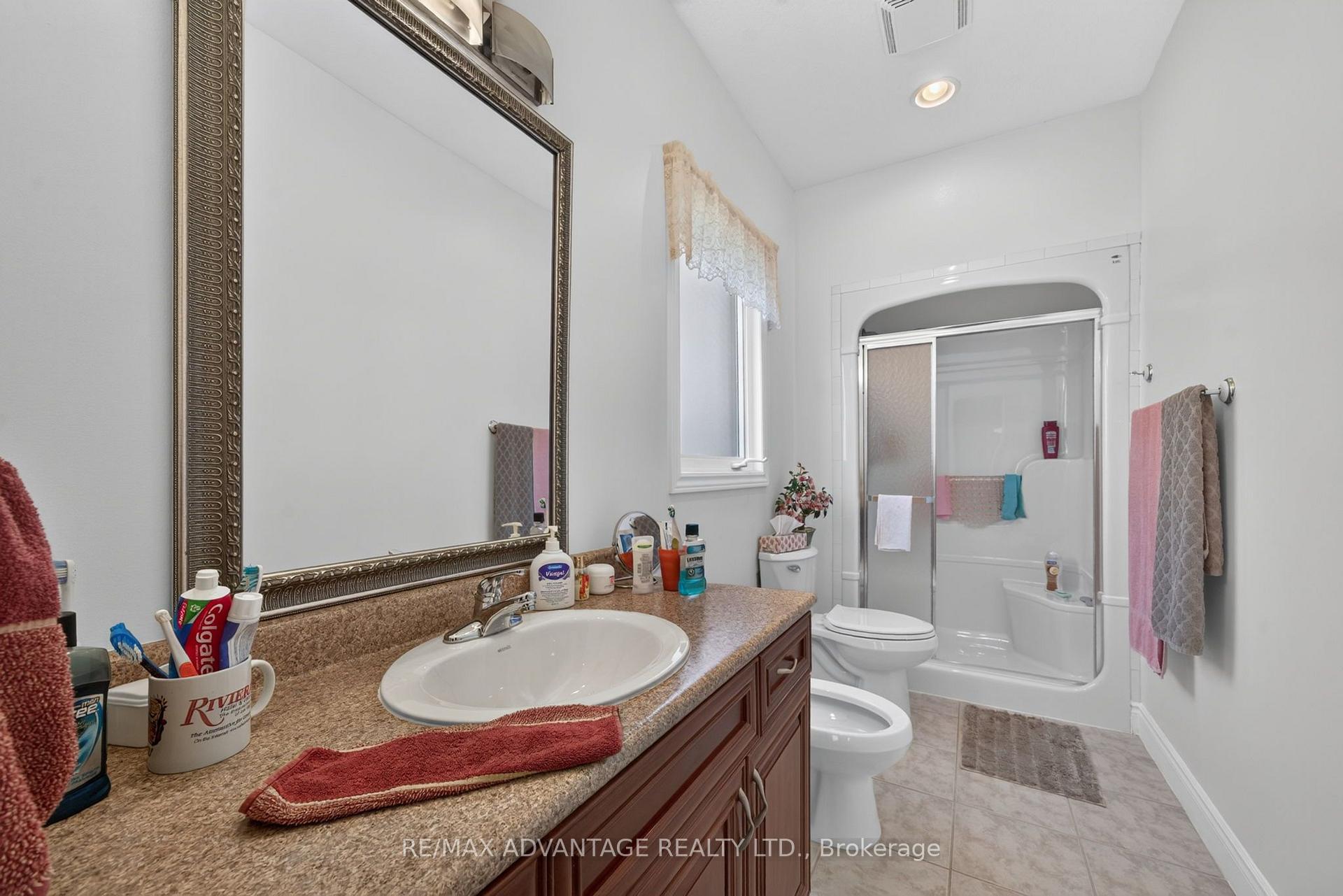 Photo 20 of 8 Willard Crescent, Middlesex Centre, Kilworth — HOMEH