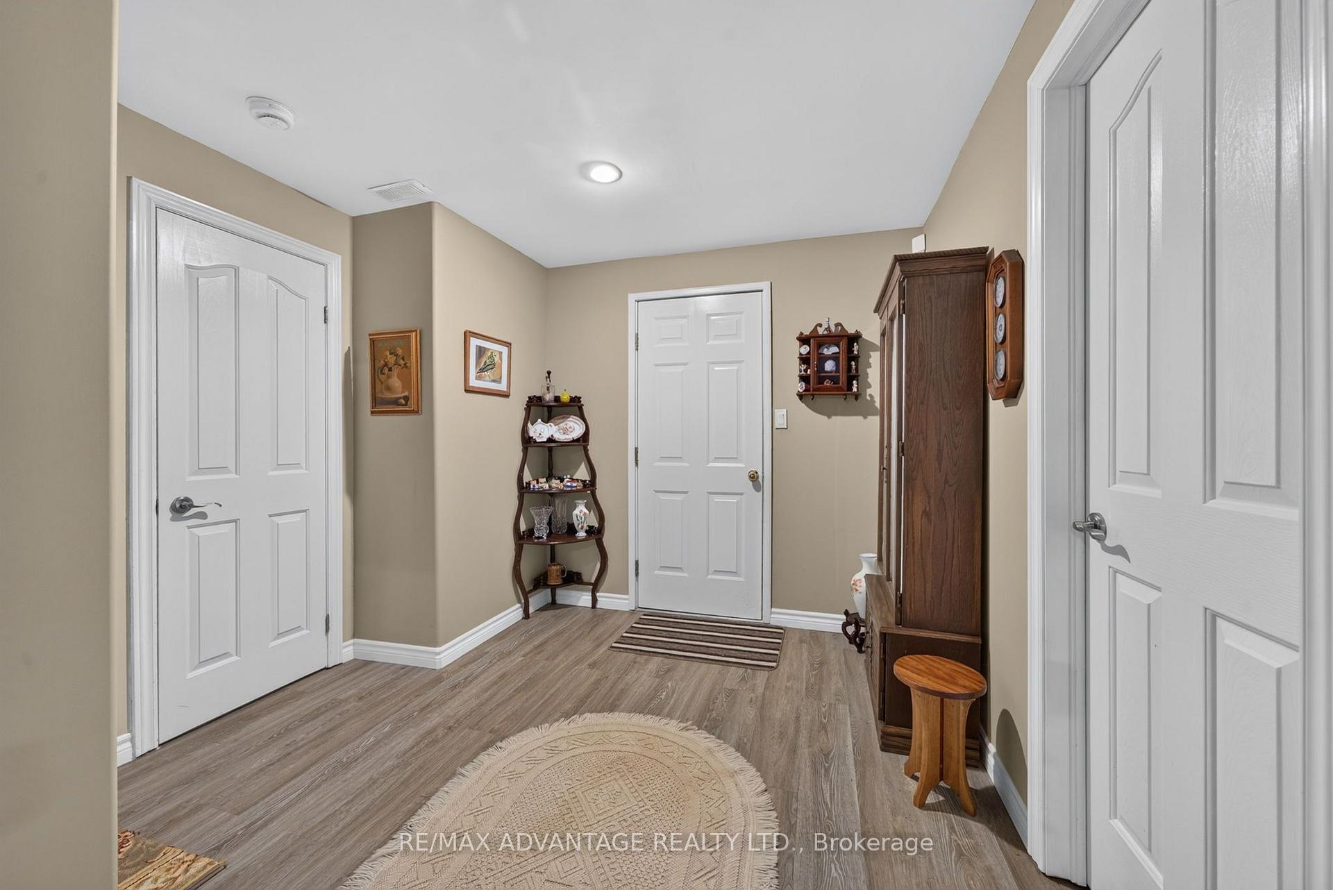 Photo 22 of 8 Willard Crescent, Middlesex Centre, Kilworth — HOMEH