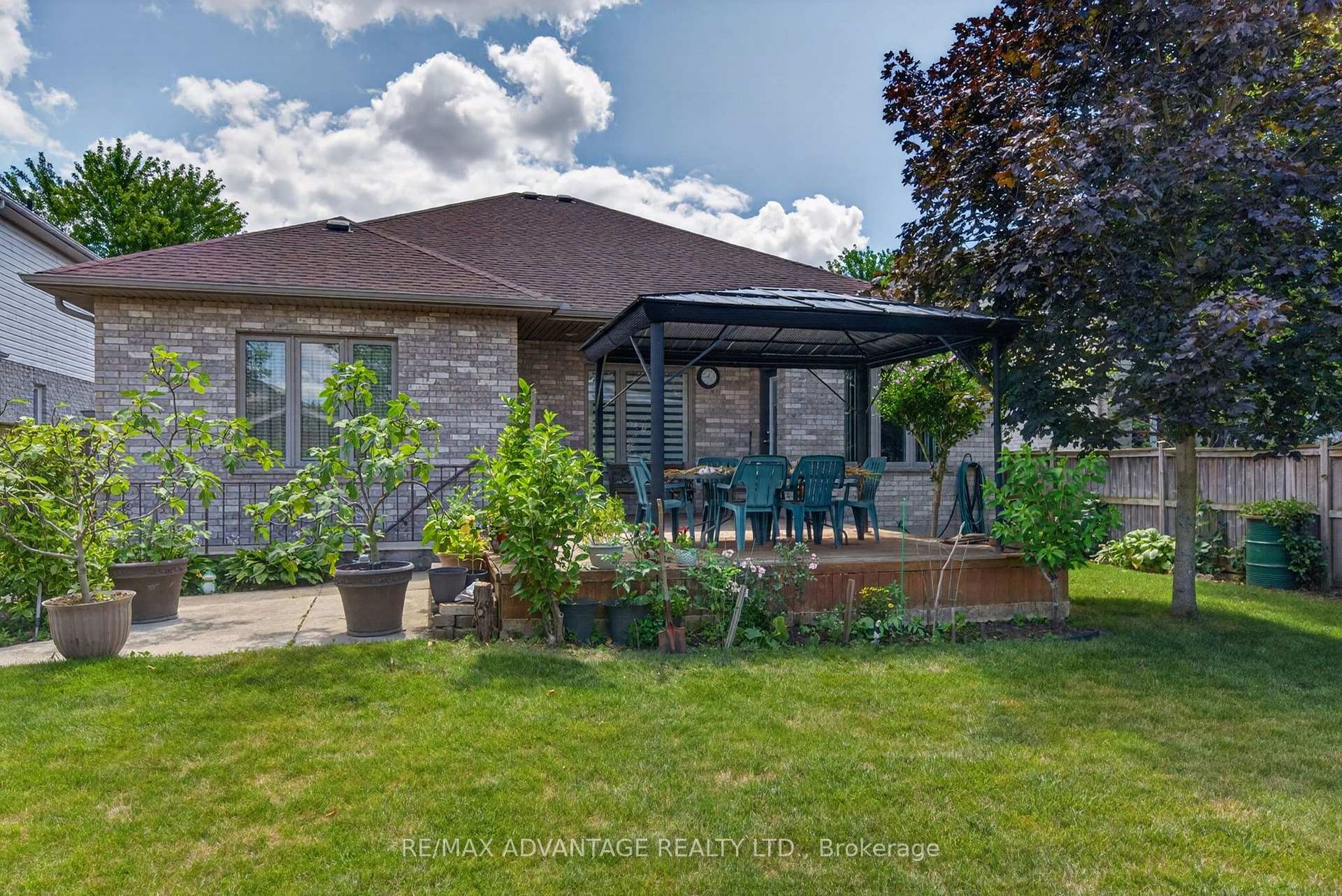 Photo 31 of 8 Willard Crescent, Middlesex Centre, Kilworth — HOMEH