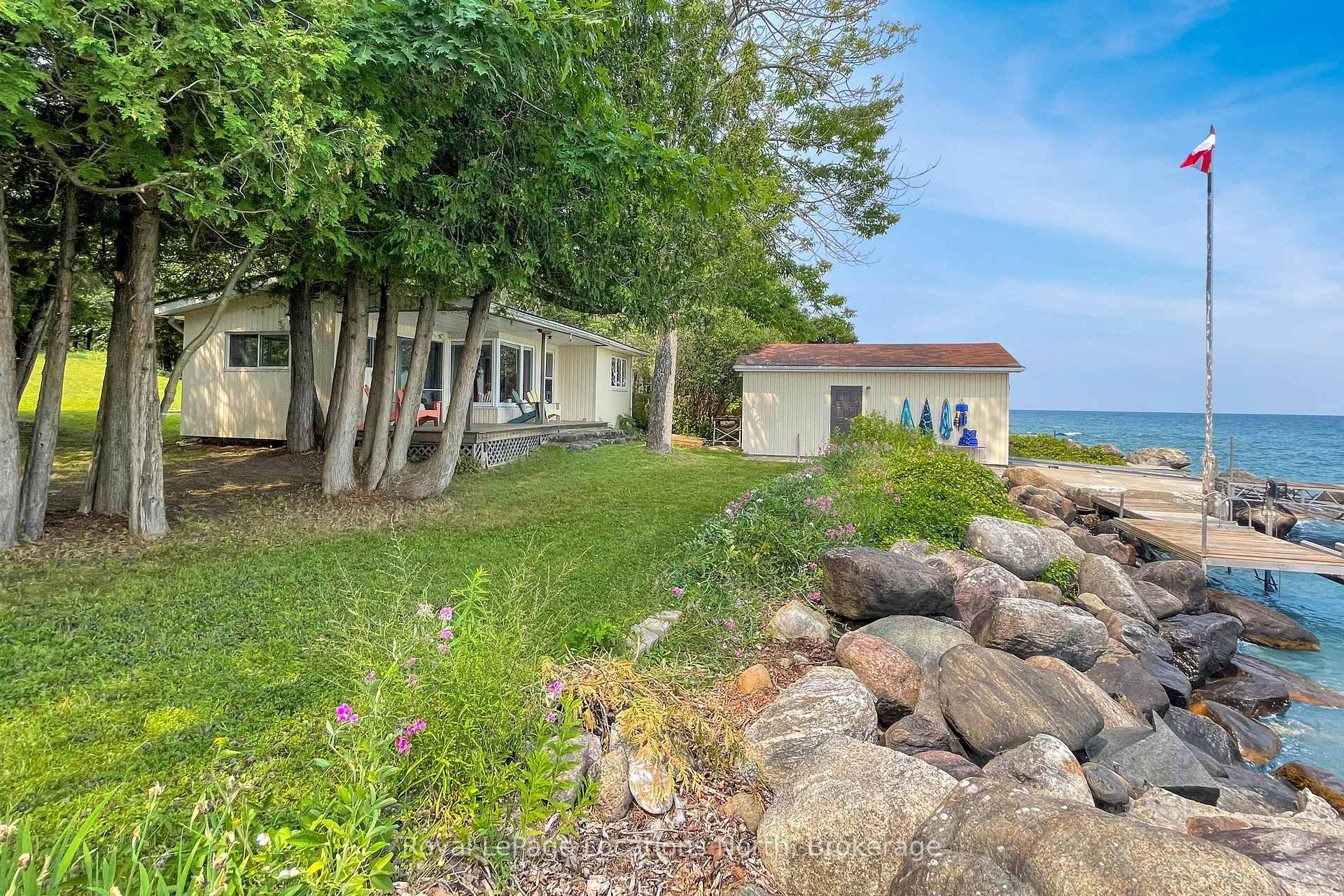 Photo 1 of 271 Cedar Avenue, Meaford — HOMEH