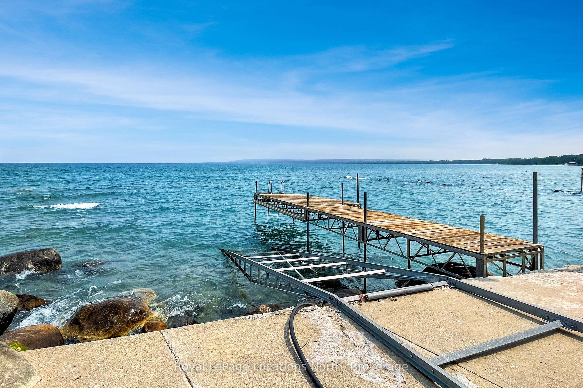 Photo 11 of 271 Cedar Avenue, Meaford — HOMEH