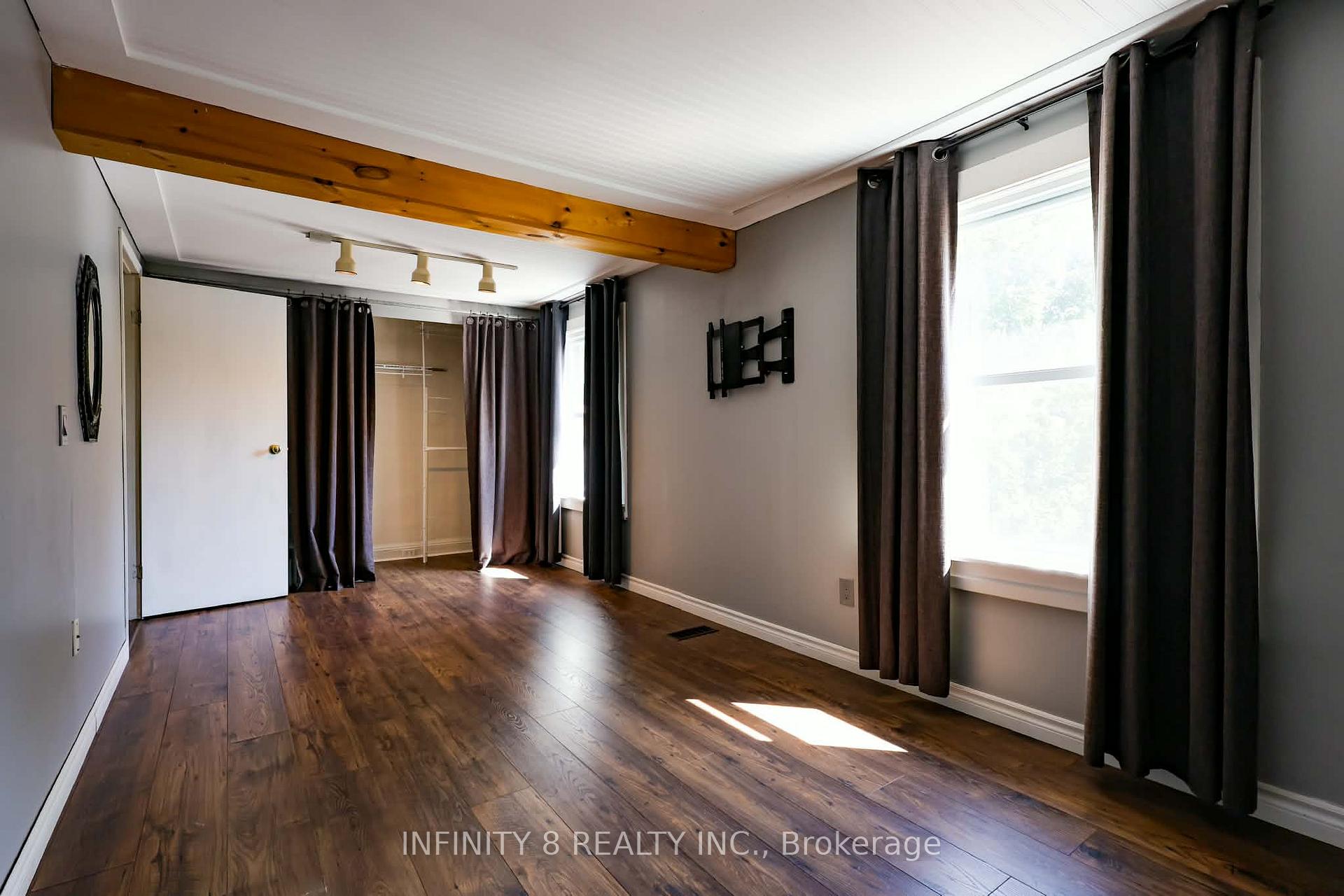 Photo 10 of 4 Alpine Street, St. Catharines, Grapeview — HOMEH