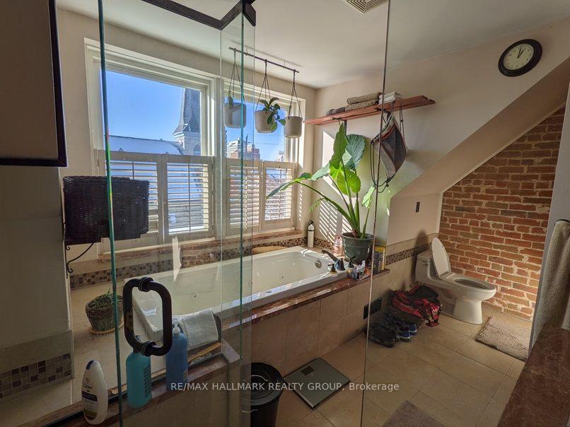Photo 7 of Unit 1, 509 King Edward Avenue, Ottawa, Sandy Hill — HOMEH