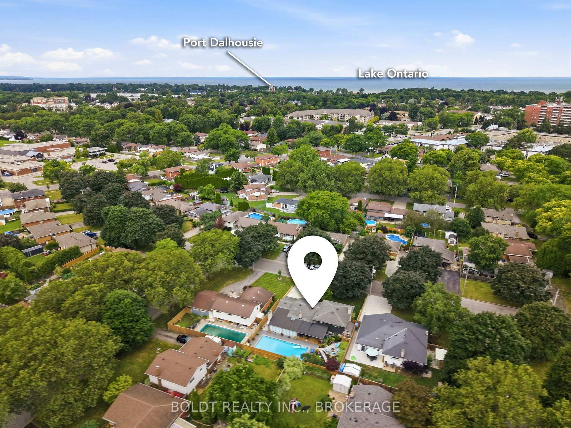 Photo 5 of 18 Prince Charles Drive, St. Catharines, Lakeport — HOMEH