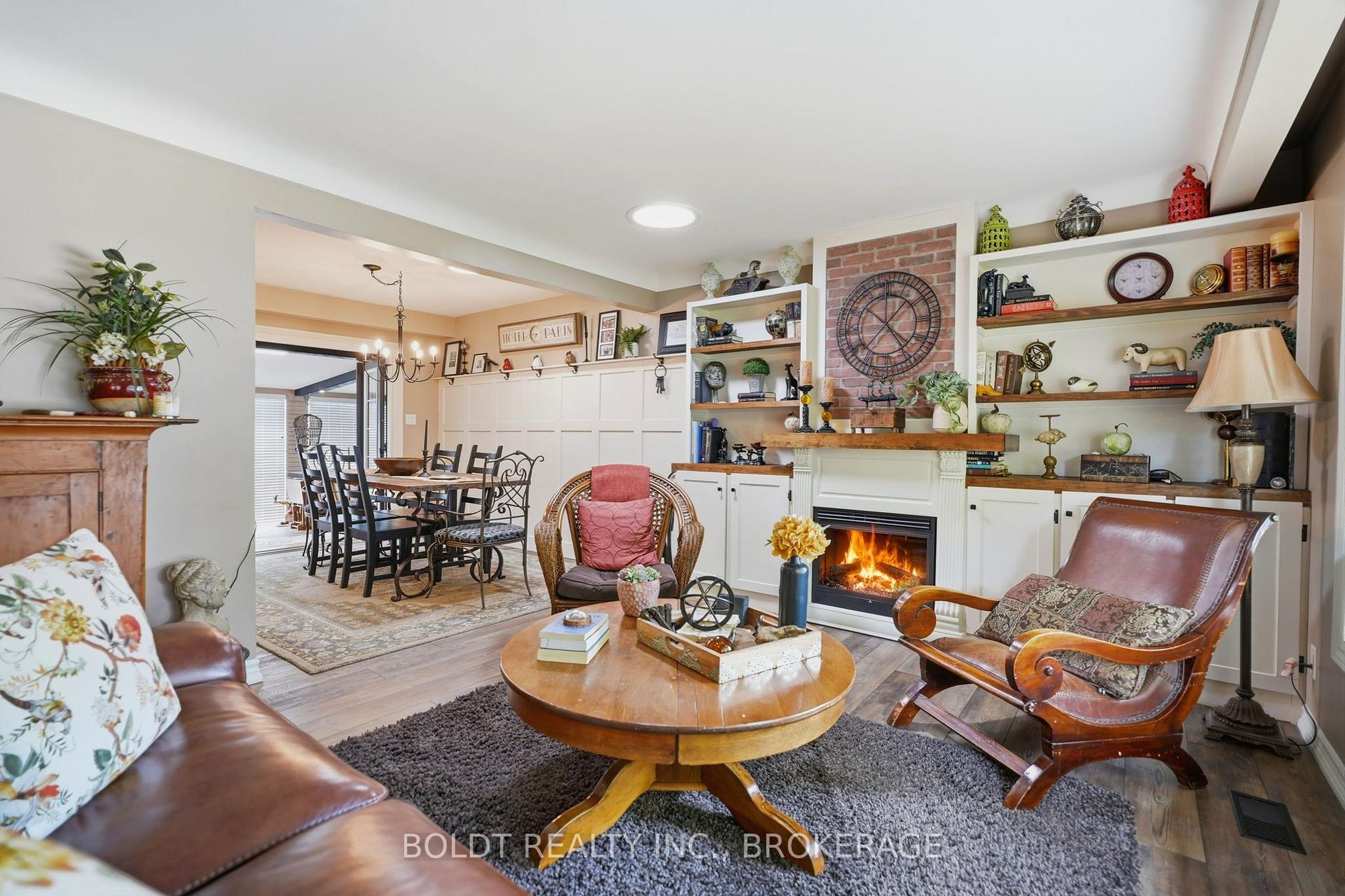 Photo 10 of 18 Prince Charles Drive, St. Catharines, Lakeport — HOMEH