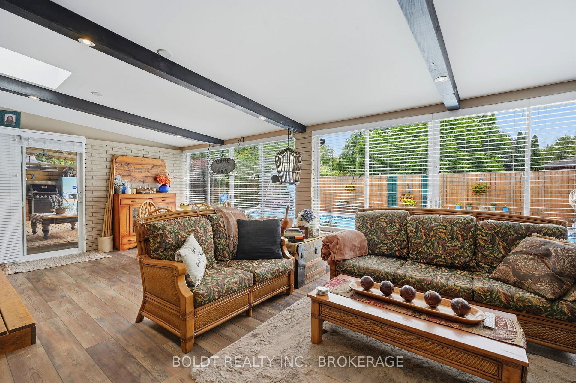 Photo 19 of 18 Prince Charles Drive, St. Catharines, Lakeport — HOMEH