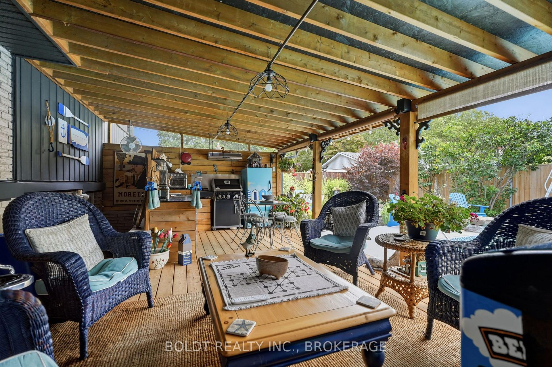Photo 20 of 18 Prince Charles Drive, St. Catharines, Lakeport — HOMEH