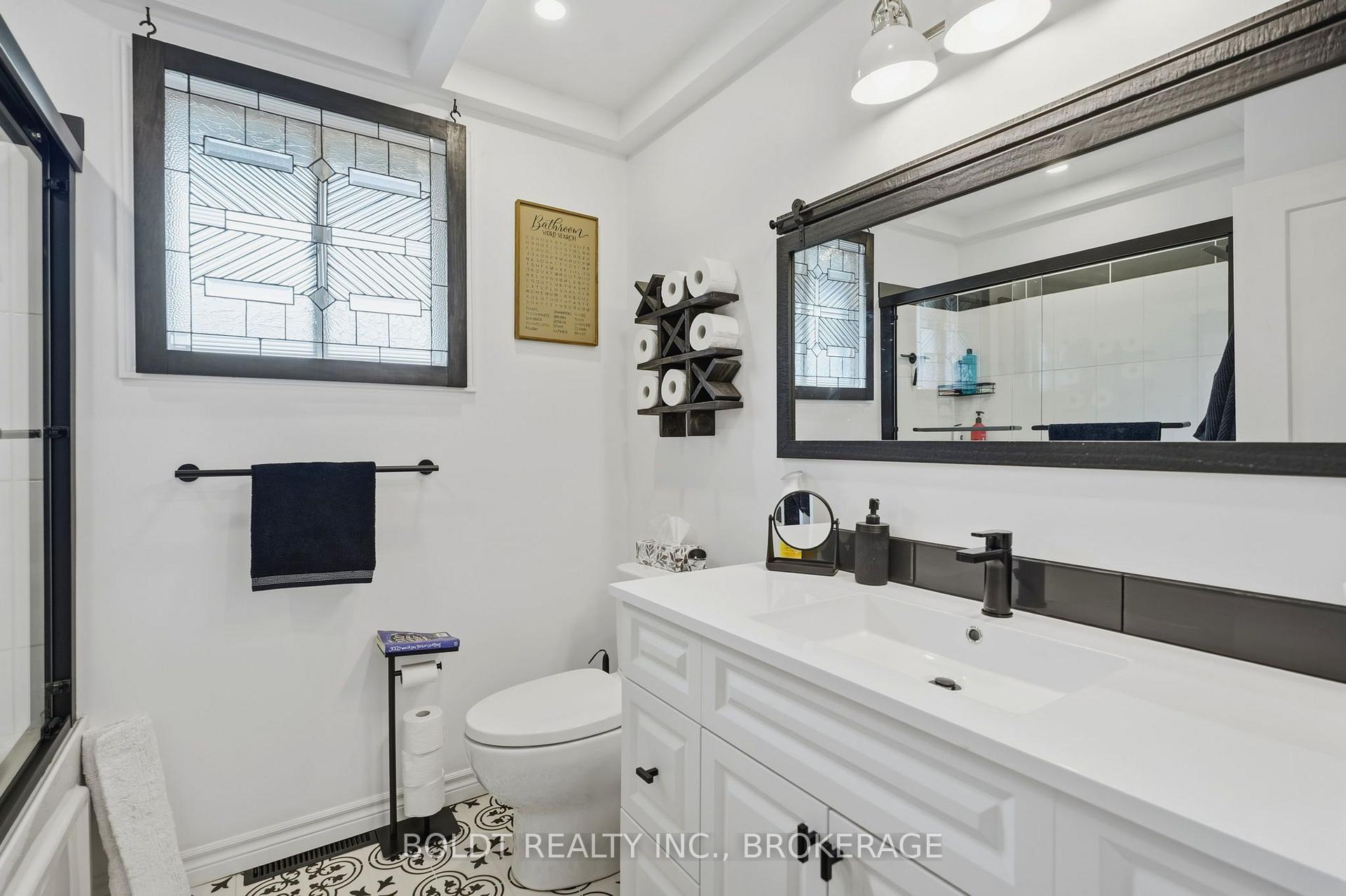 Photo 26 of 18 Prince Charles Drive, St. Catharines, Lakeport — HOMEH