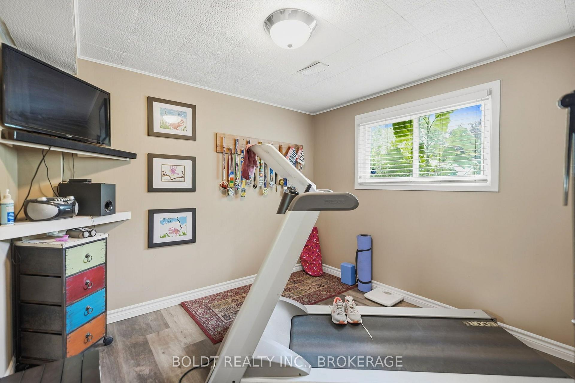 Photo 30 of 18 Prince Charles Drive, St. Catharines, Lakeport — HOMEH