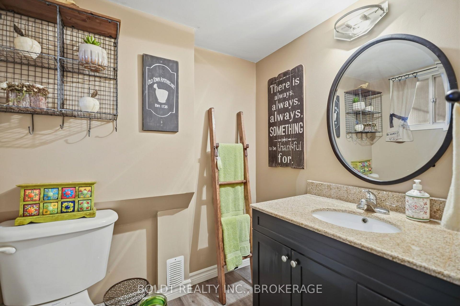Photo 31 of 18 Prince Charles Drive, St. Catharines, Lakeport — HOMEH