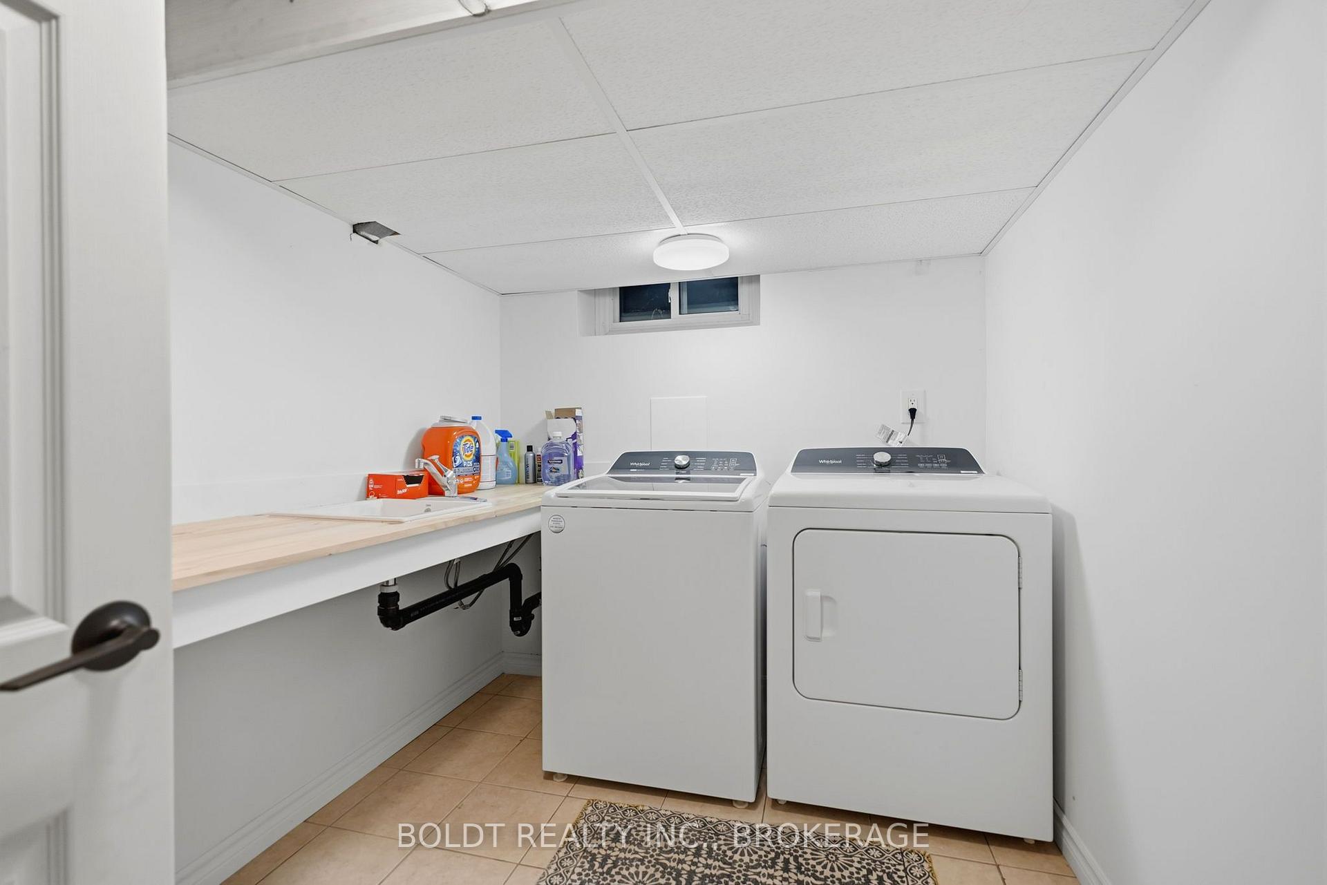Photo 35 of 18 Prince Charles Drive, St. Catharines, Lakeport — HOMEH