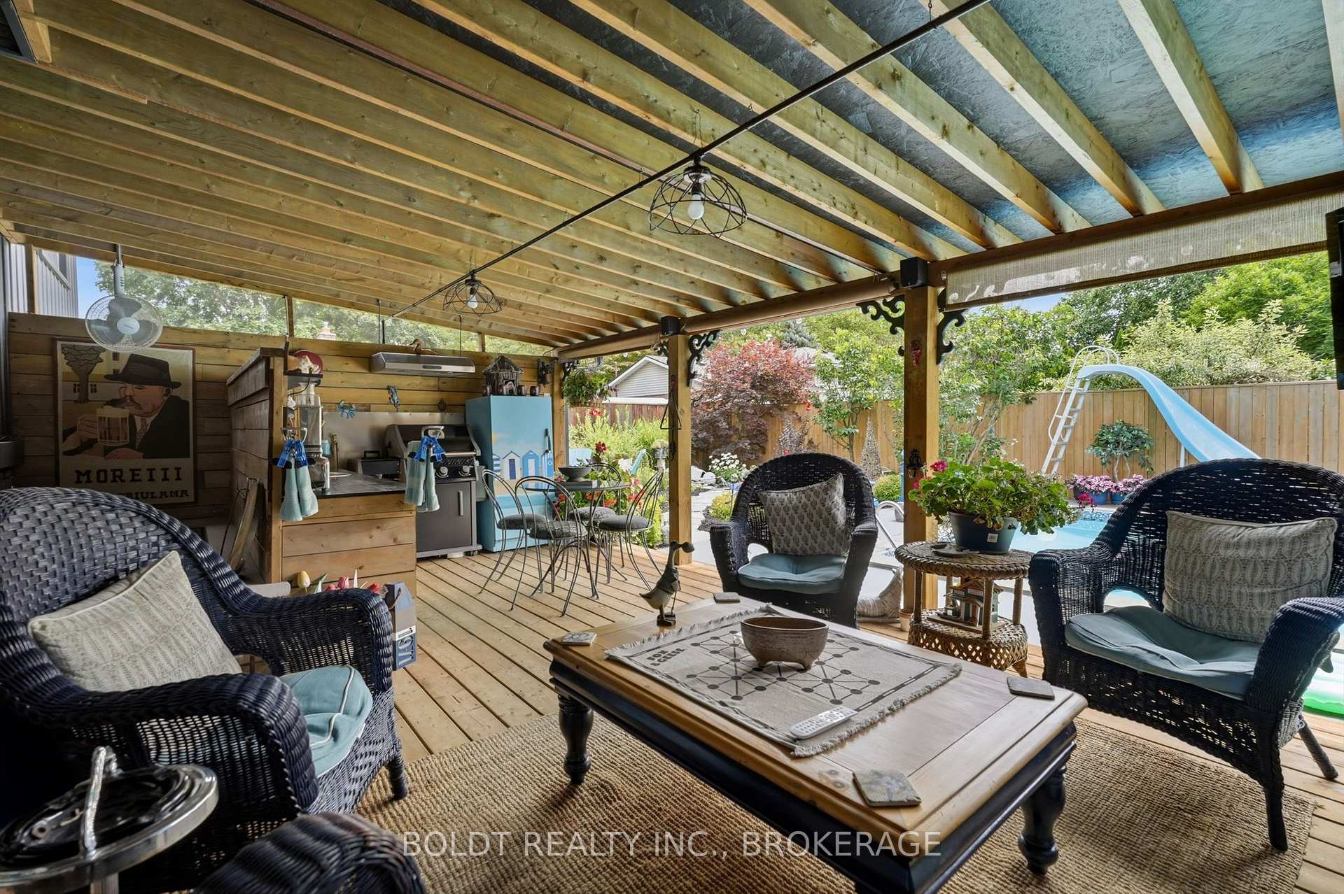 Photo 36 of 18 Prince Charles Drive, St. Catharines, Lakeport — HOMEH