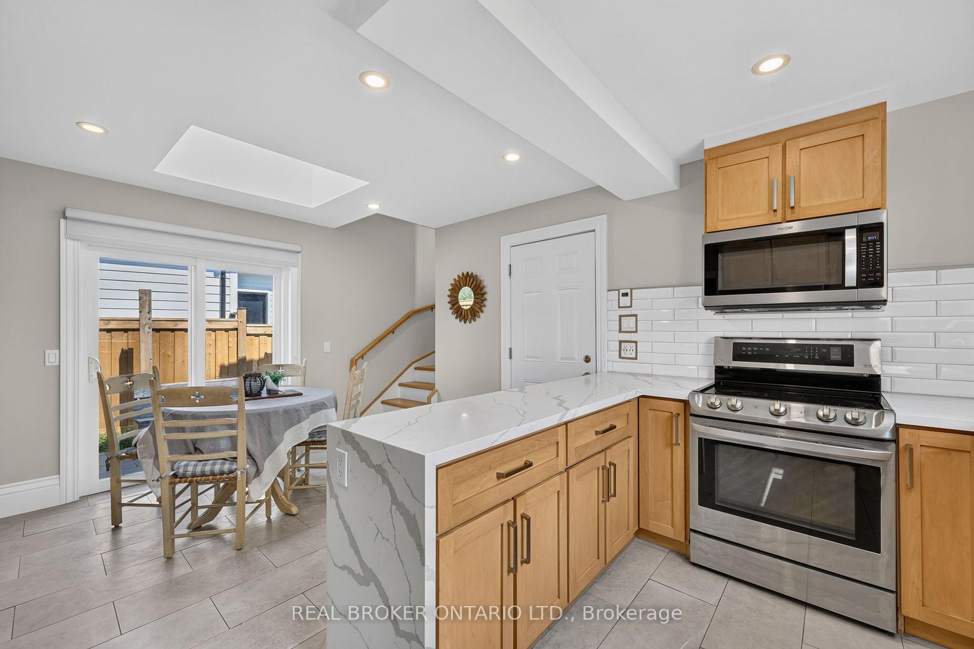 Photo 12 of 5631 Mount Albert Road, East Gwillimbury, Mt Albert — HOMEH