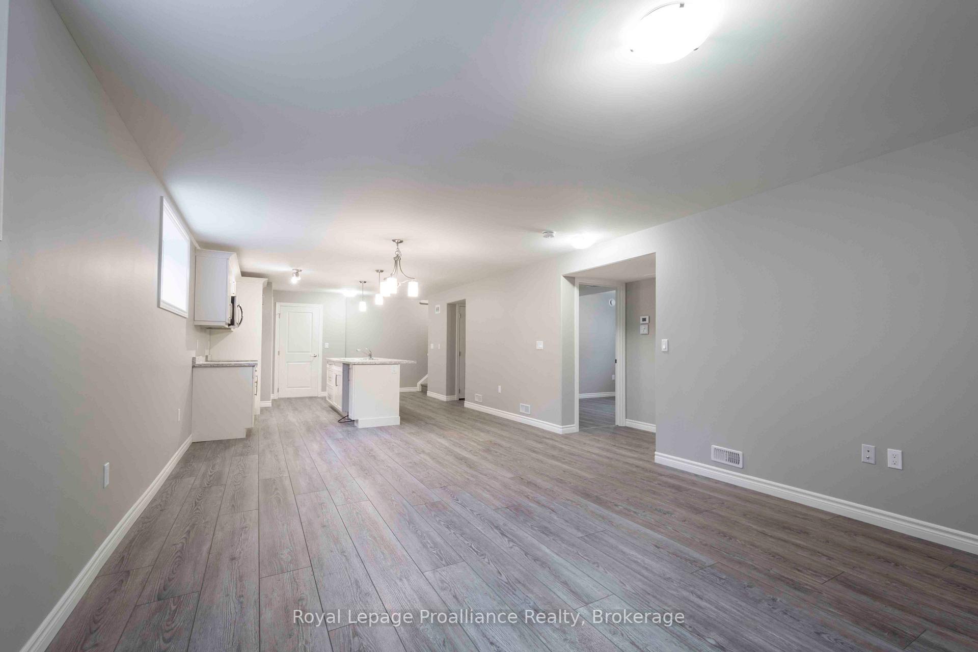 Photo 7 of 47 Dewal Place, Belleville, Belleville Ward — HOMEH