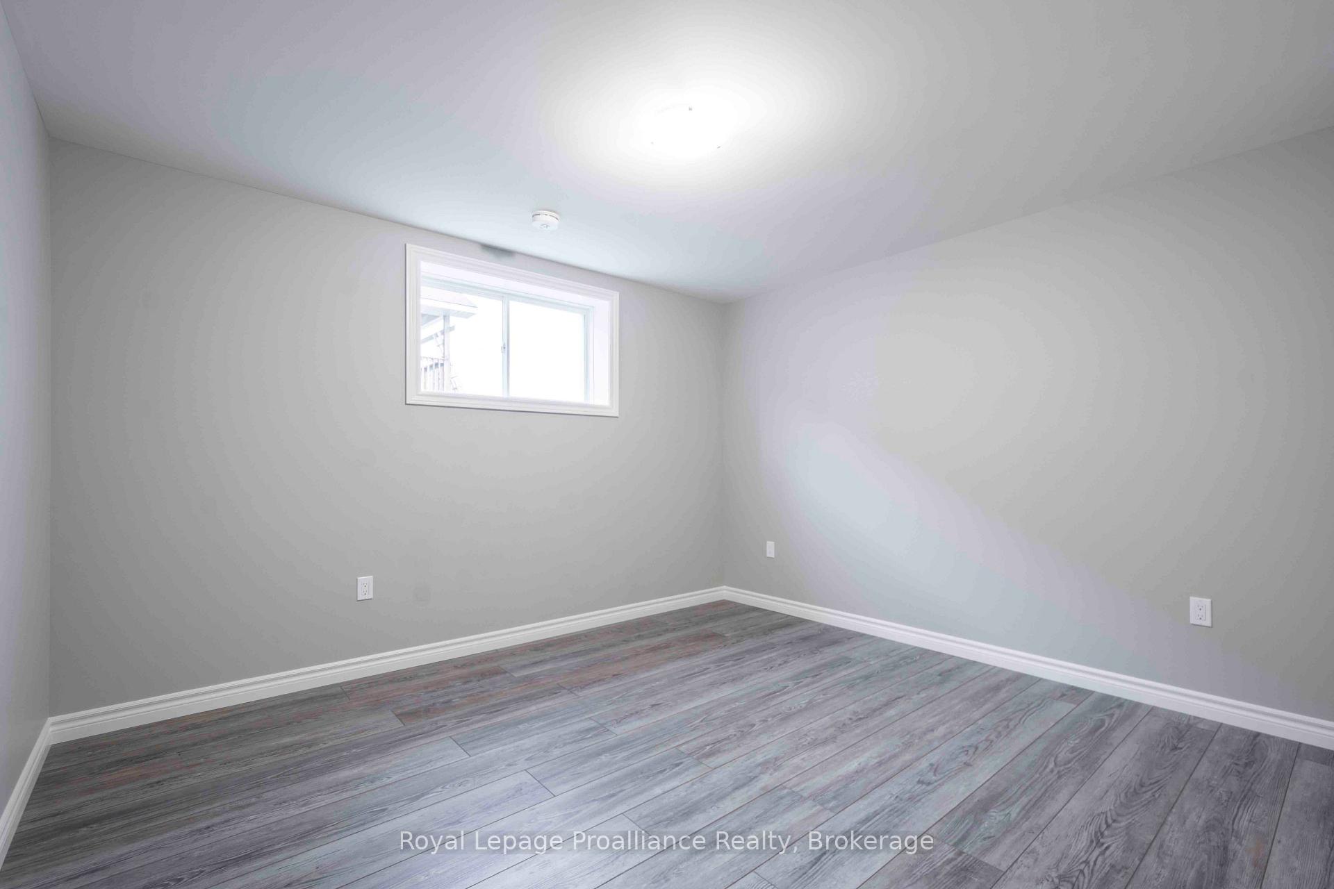 Photo 8 of 47 Dewal Place, Belleville, Belleville Ward — HOMEH