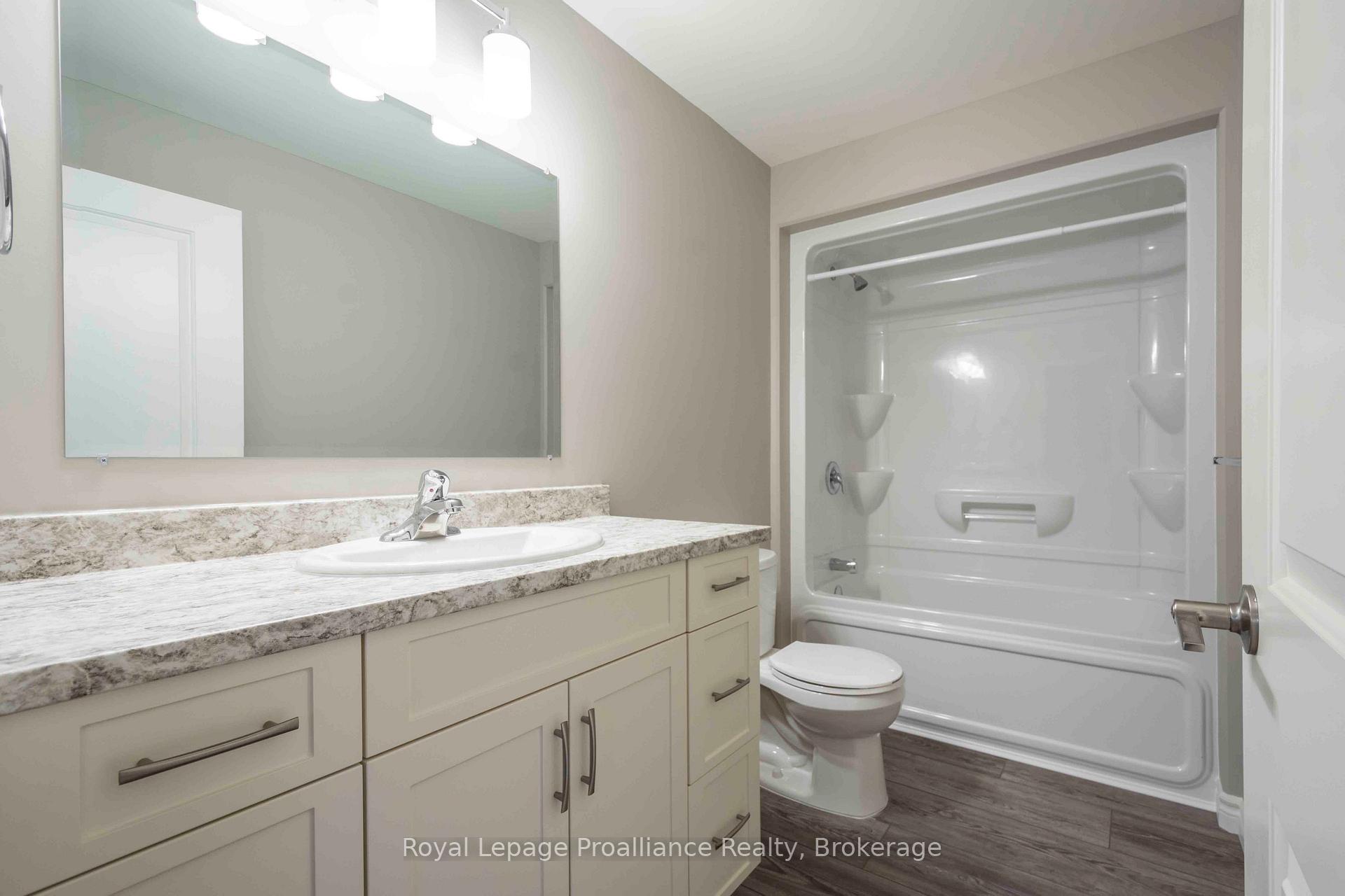 Photo 12 of 47 Dewal Place, Belleville, Belleville Ward — HOMEH