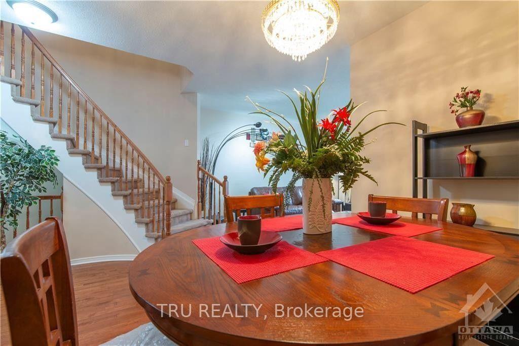 Photo 6 of 228 Berrigan Drive, Ottawa, Barrhaven - Longfields — HOMEH