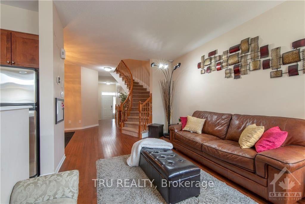 Photo 9 of 228 Berrigan Drive, Ottawa, Barrhaven - Longfields — HOMEH