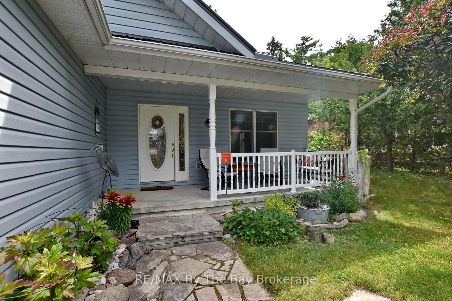 Photo 4 of 1327 River Road E, Wasaga Beach — HOMEH