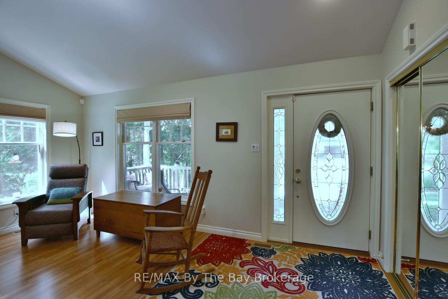 Photo 7 of 1327 River Road E, Wasaga Beach — HOMEH