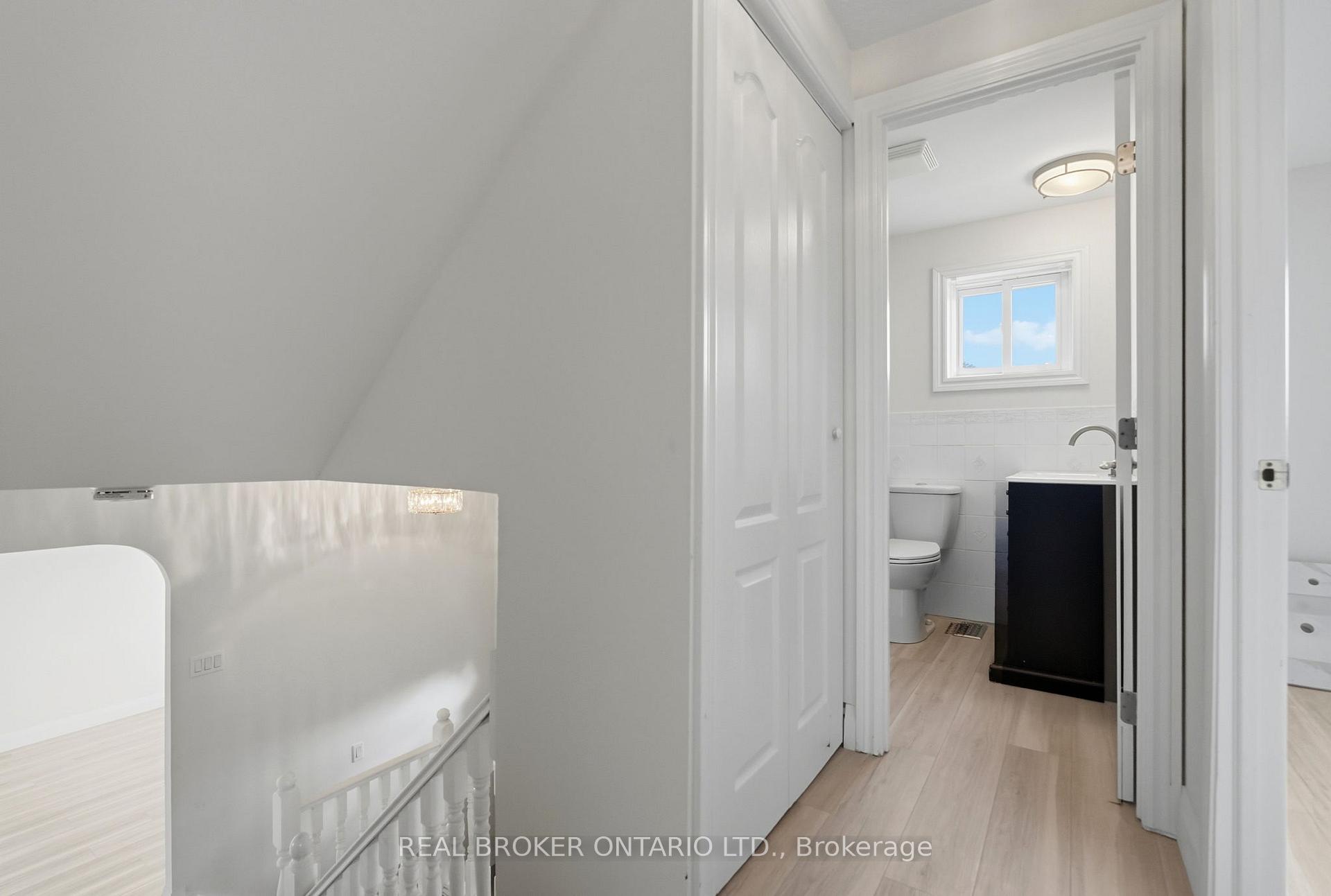 Photo 19 of 3 Prideaux Street, Hamilton, Stoney Creek Mountain — HOMEH