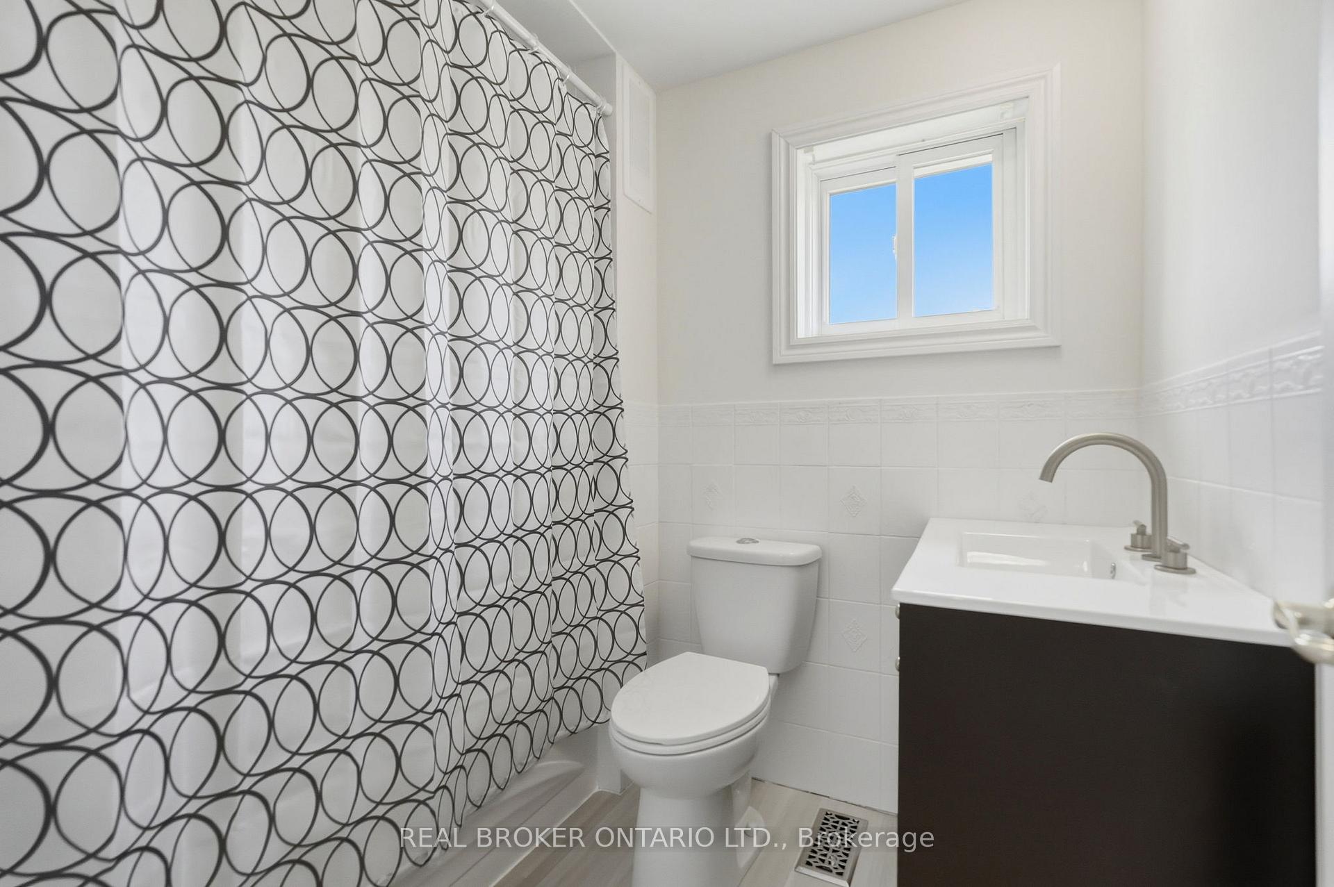 Photo 26 of 3 Prideaux Street, Hamilton, Stoney Creek Mountain — HOMEH