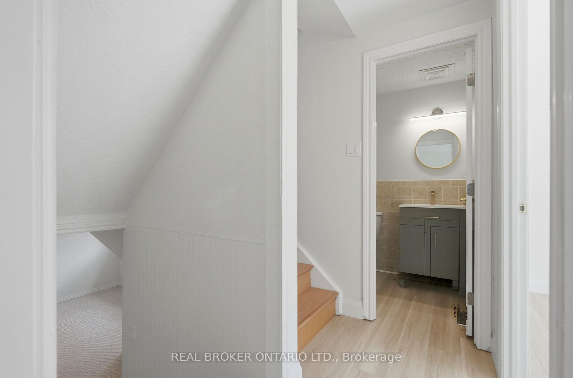 Photo 27 of 3 Prideaux Street, Hamilton, Stoney Creek Mountain — HOMEH