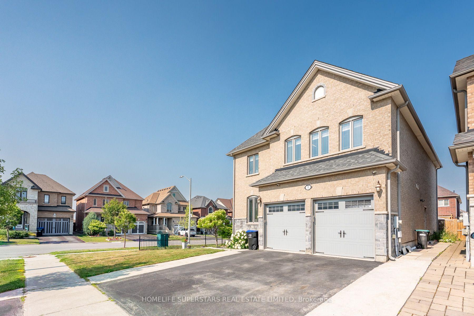 Photo 2 of 1 Walker Boulevard, New Tecumseth, Alliston — HOMEH