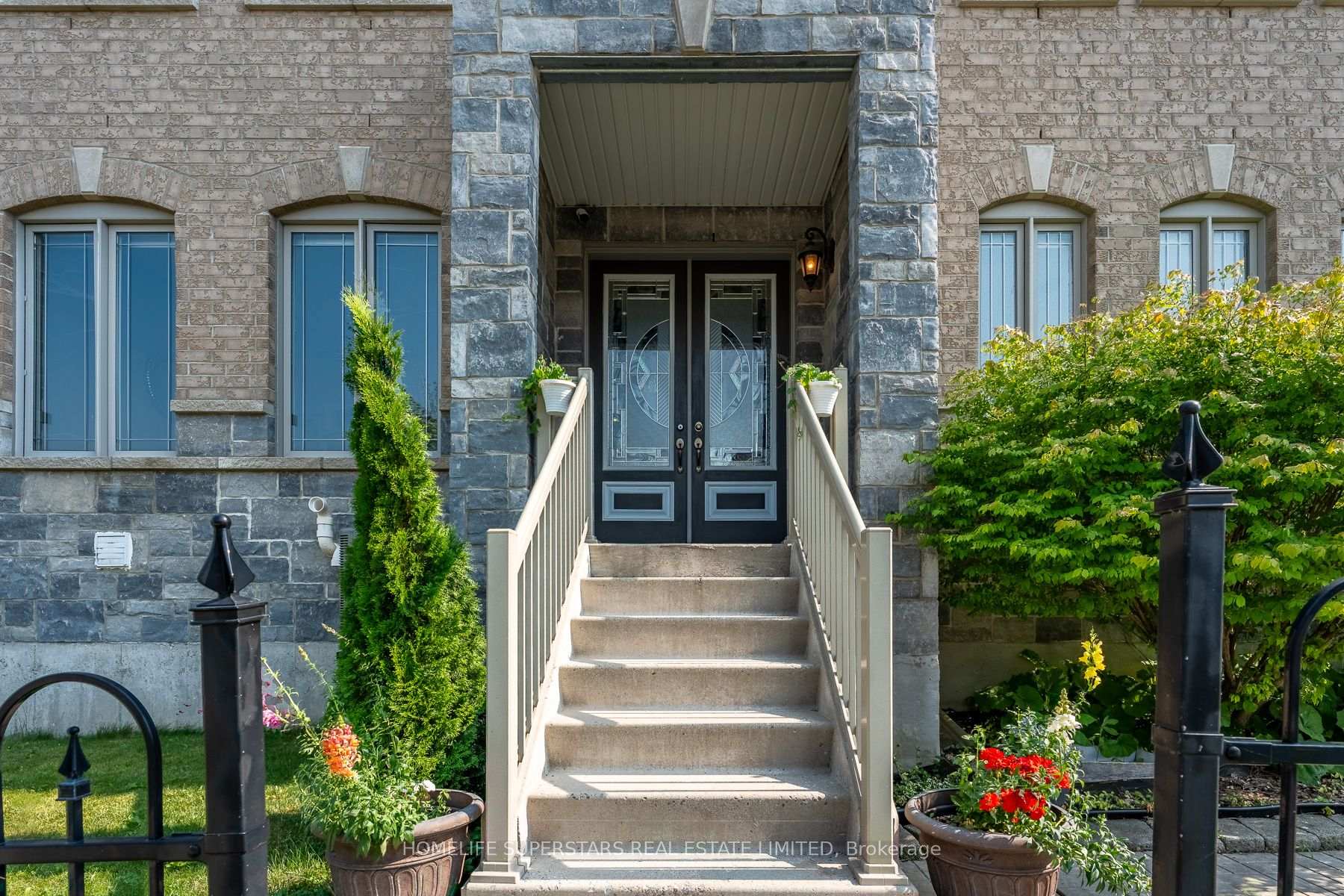 Photo 5 of 1 Walker Boulevard, New Tecumseth, Alliston — HOMEH
